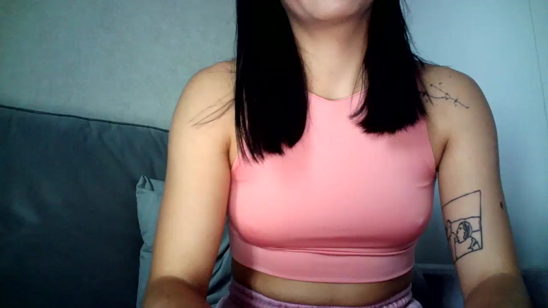 Gallery image thumbnail from flower_girll's myfreecams stream on, 10/14/2024, 10:56 image 1 of 20
