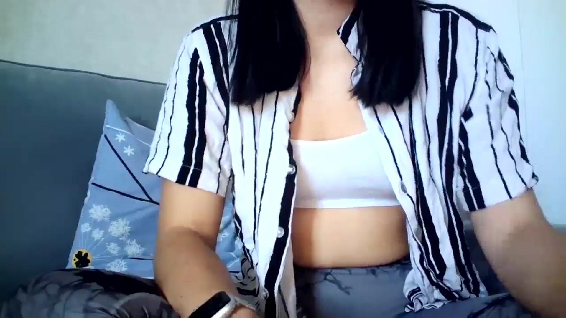 Gallery image thumbnail from flower_girll's myfreecams stream on, 10/24/2024, 10:47 image 15 of 20