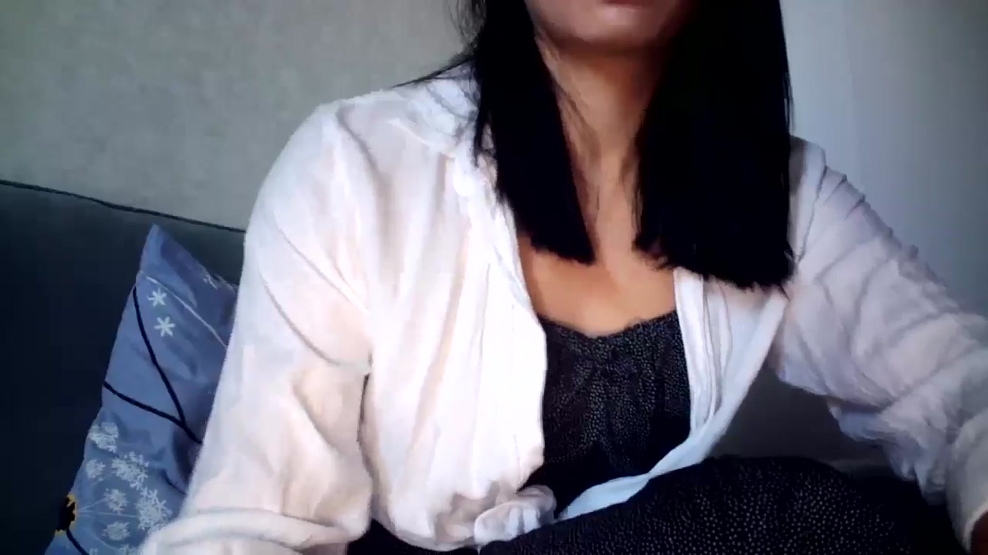 Gallery image thumbnail from flower_girll's myfreecams stream on, 10/29/2024, 10:26 image 12 of 20