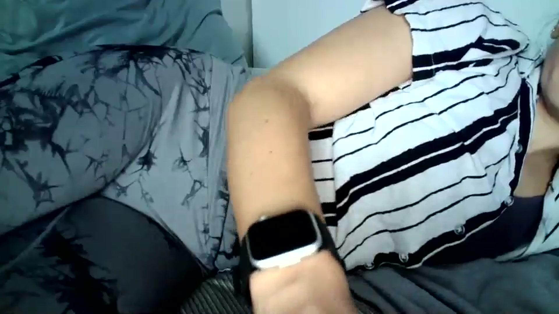 Gallery image thumbnail from flower_girll's myfreecams stream on, 11/22/2024, 10:12 image 17 of 20