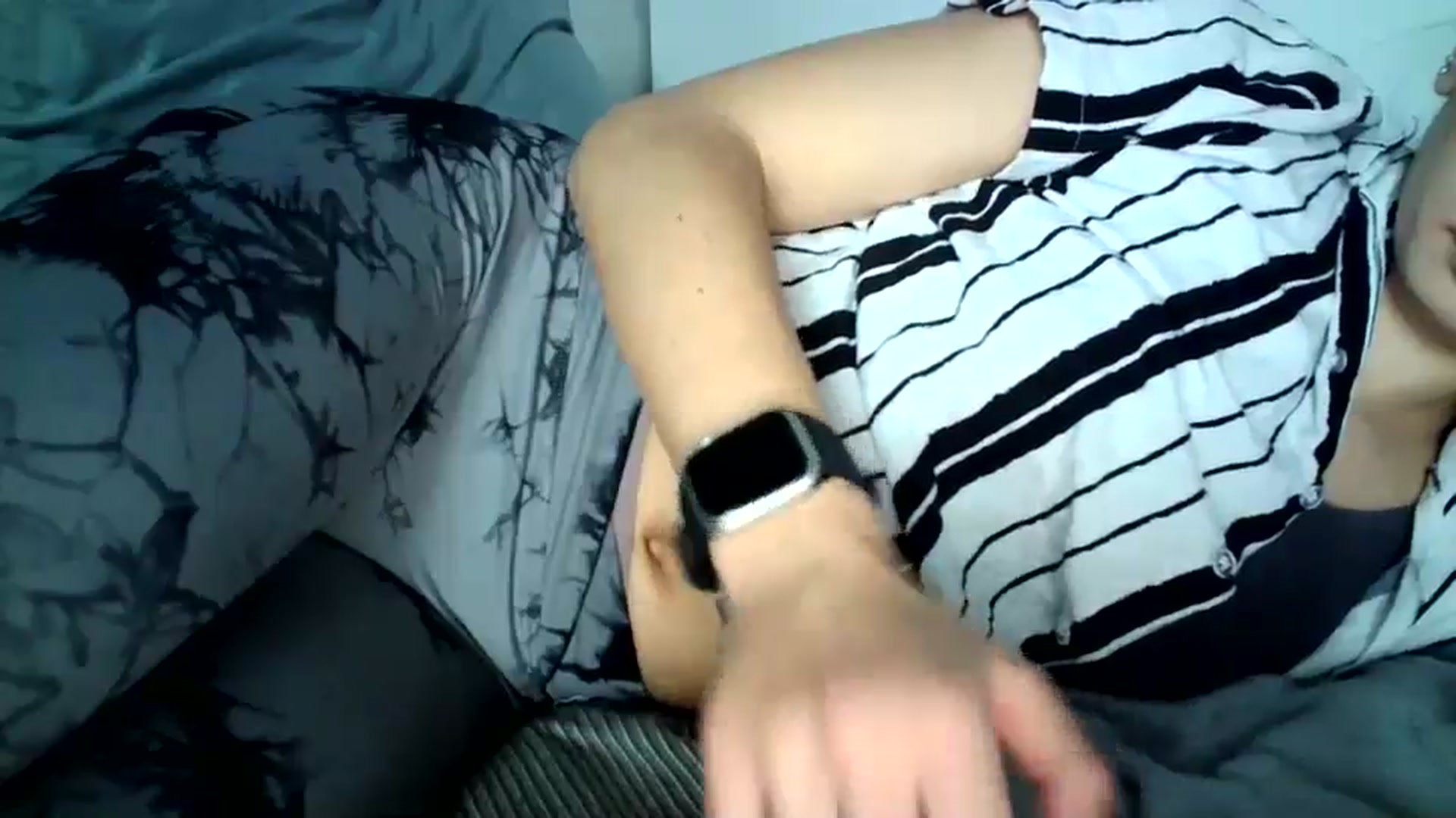 Gallery image thumbnail from flower_girll's myfreecams stream on, 11/22/2024, 10:12 image 16 of 20