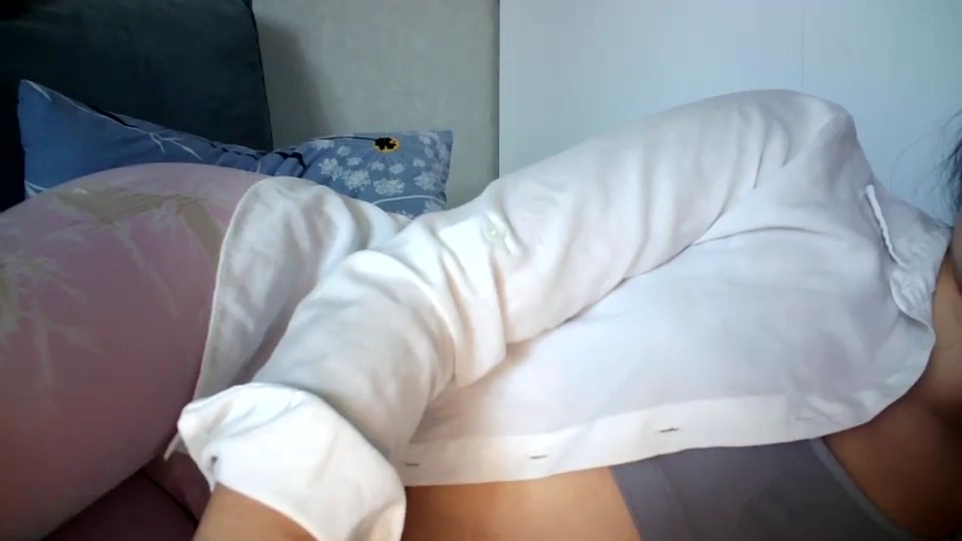 Gallery image thumbnail from flower_girll's myfreecams stream on, 11/26/2024, 11:01 image 16 of 20