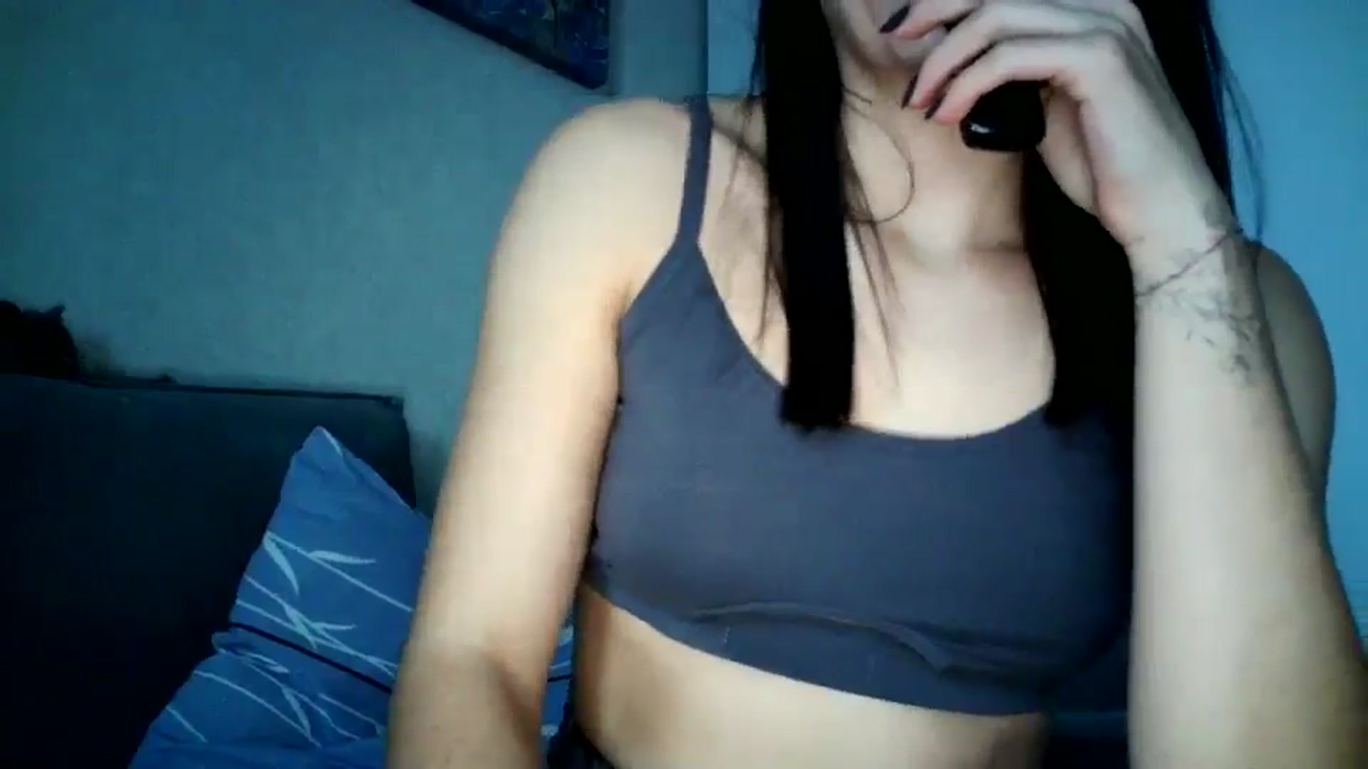 Gallery image thumbnail from flower_girll's myfreecams stream on, 11/28/2024, 13:30 image 14 of 20