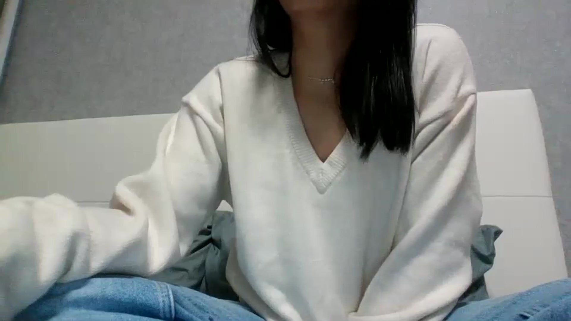 Gallery image thumbnail from flower_girll's myfreecams stream on, 12/05/2024, 11:24 image 7 of 20