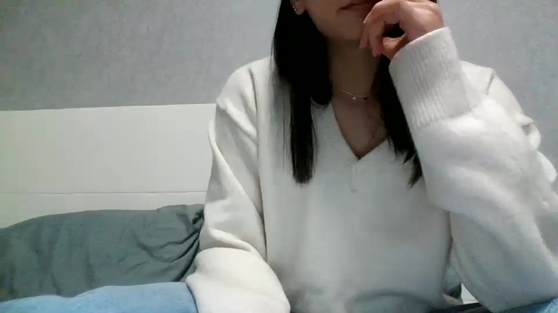 Gallery image thumbnail from flower_girll's myfreecams stream on, 12/05/2024, 13:34 image 14 of 20