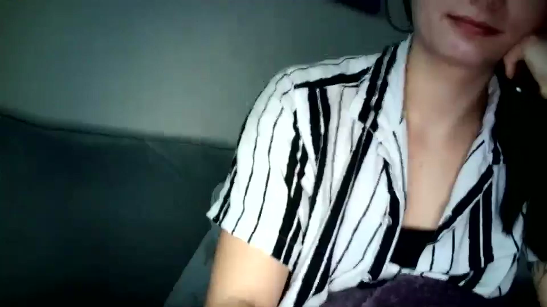 Gallery image thumbnail from flower_girll's myfreecams stream on, 12/17/2024, 14:05 image 9 of 20