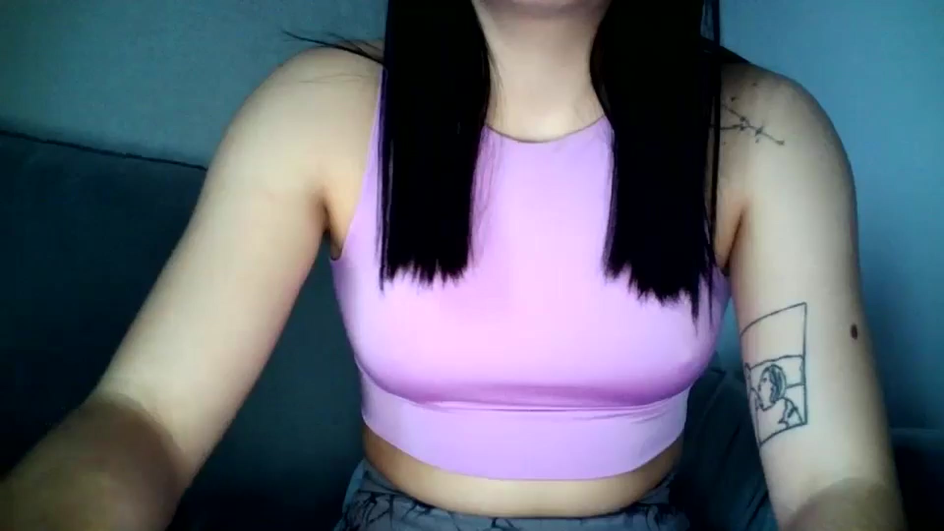 Gallery image thumbnail from flower_girll's myfreecams stream on, 12/20/2024, 11:58 image 9 of 20