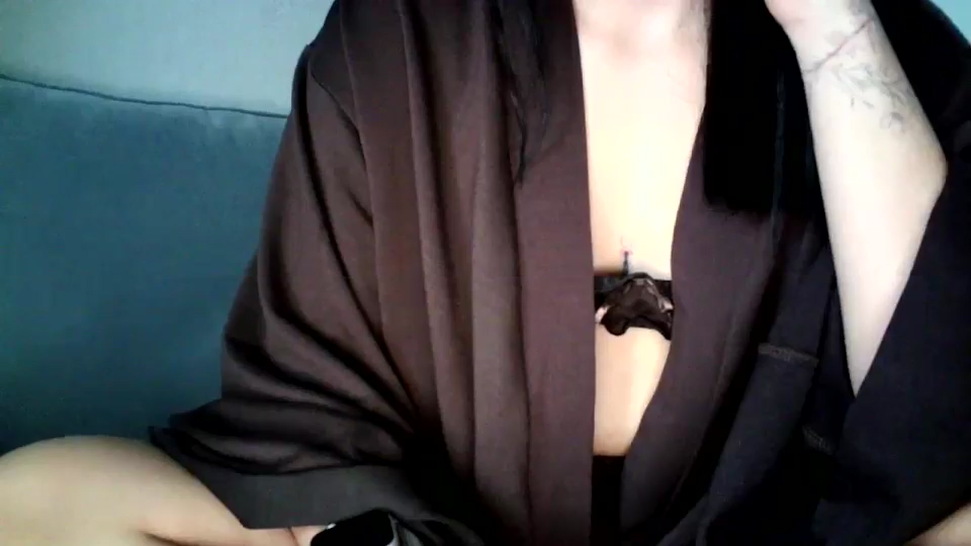 Gallery image thumbnail from flower_girll's myfreecams stream on, 01/06/2025, 12:04 image 18 of 20