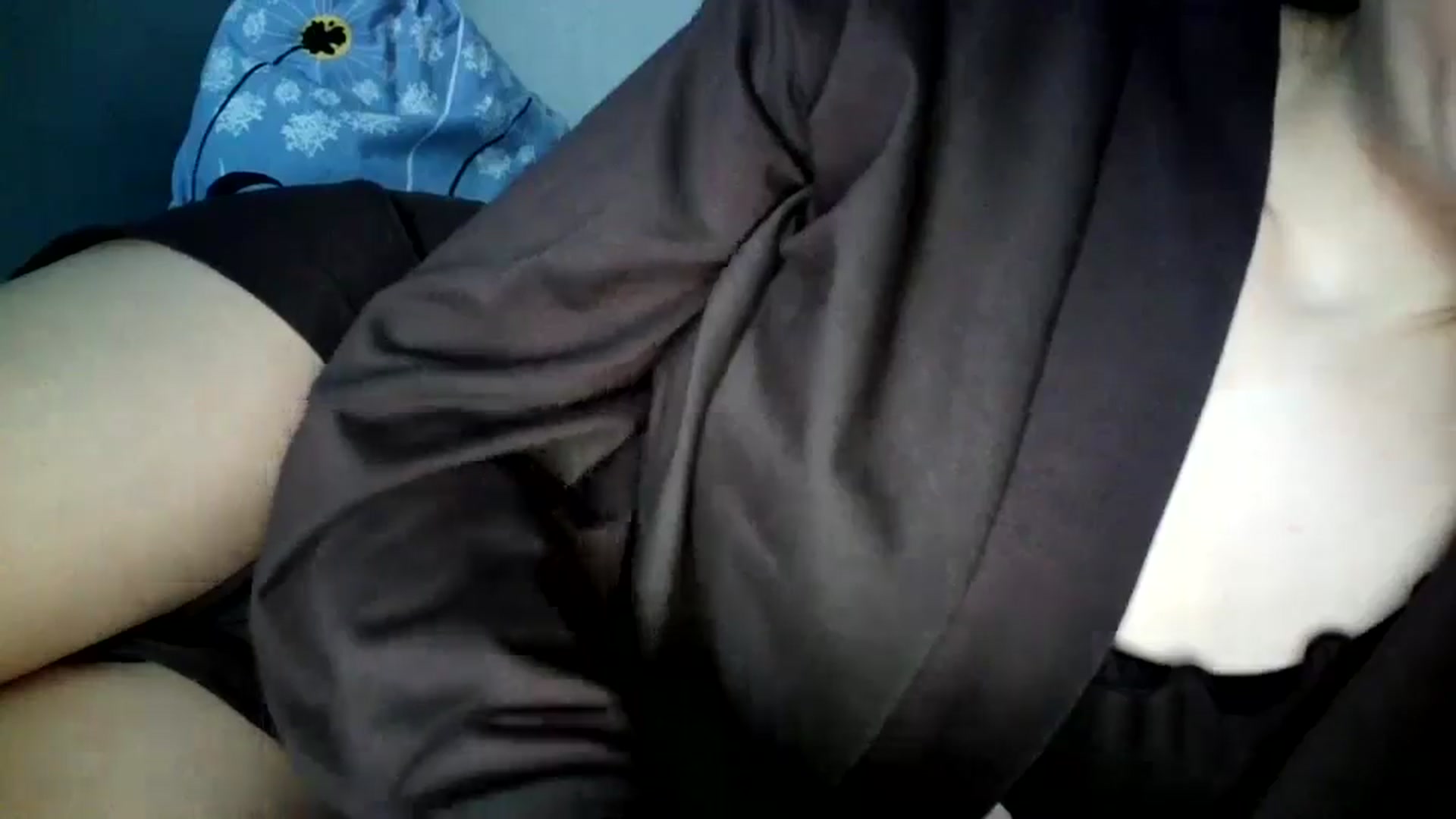 Gallery image thumbnail from flower_girll's myfreecams stream on, 01/06/2025, 12:04 image 13 of 20
