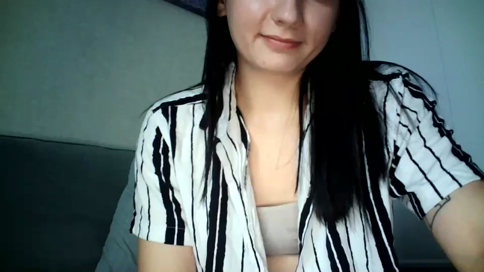 Gallery image thumbnail from flower_girll's myfreecams stream on, 01/24/2025, 12:02 image 13 of 20