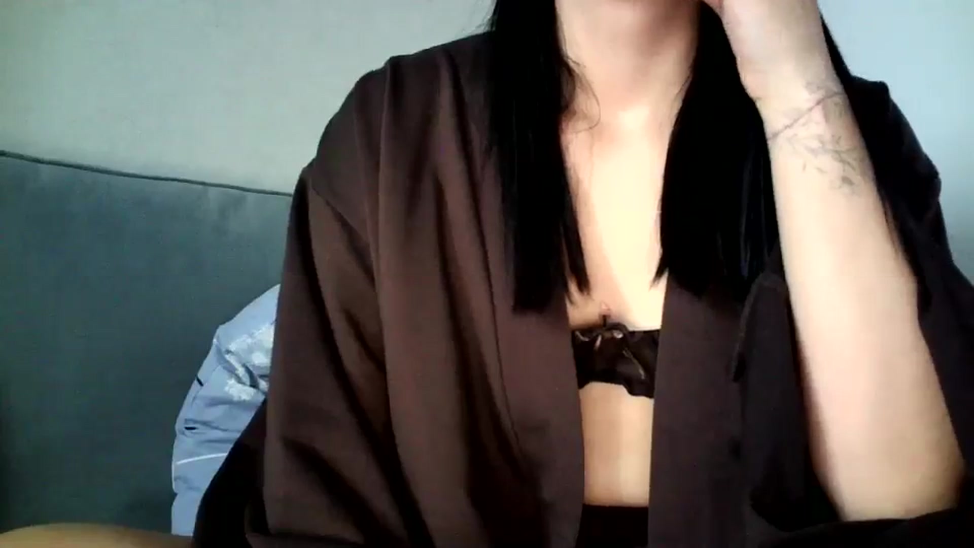 Gallery image thumbnail from flower_girll's myfreecams stream on, 01/27/2025, 12:19 image 8 of 20