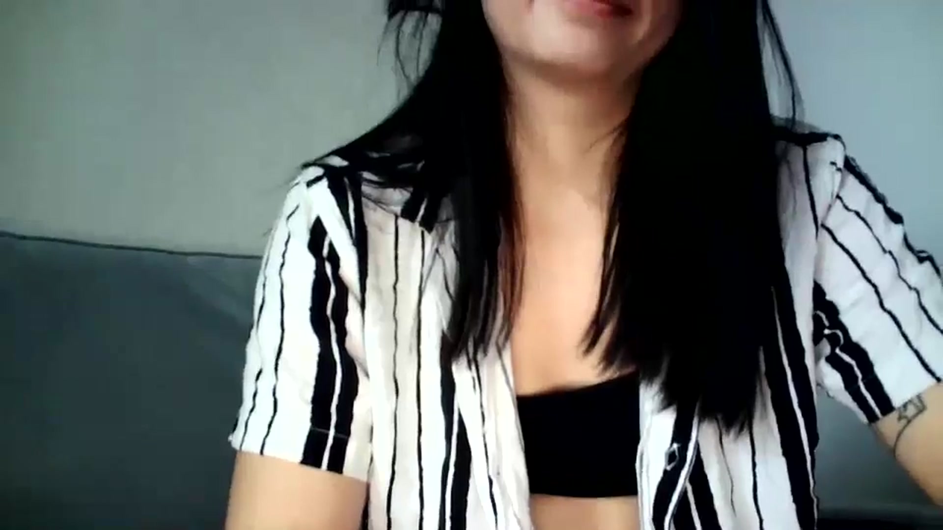 Gallery image thumbnail from flower_girll's myfreecams stream on, 01/31/2025, 11:59 image 14 of 20