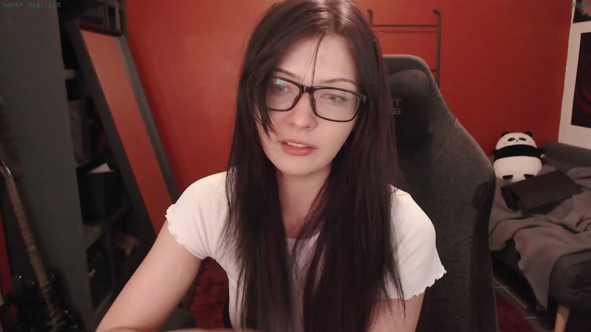 Gallery image thumbnail from four_limbs's myfreecams stream on, 04/13/2025, 04:13 image 1 of 20