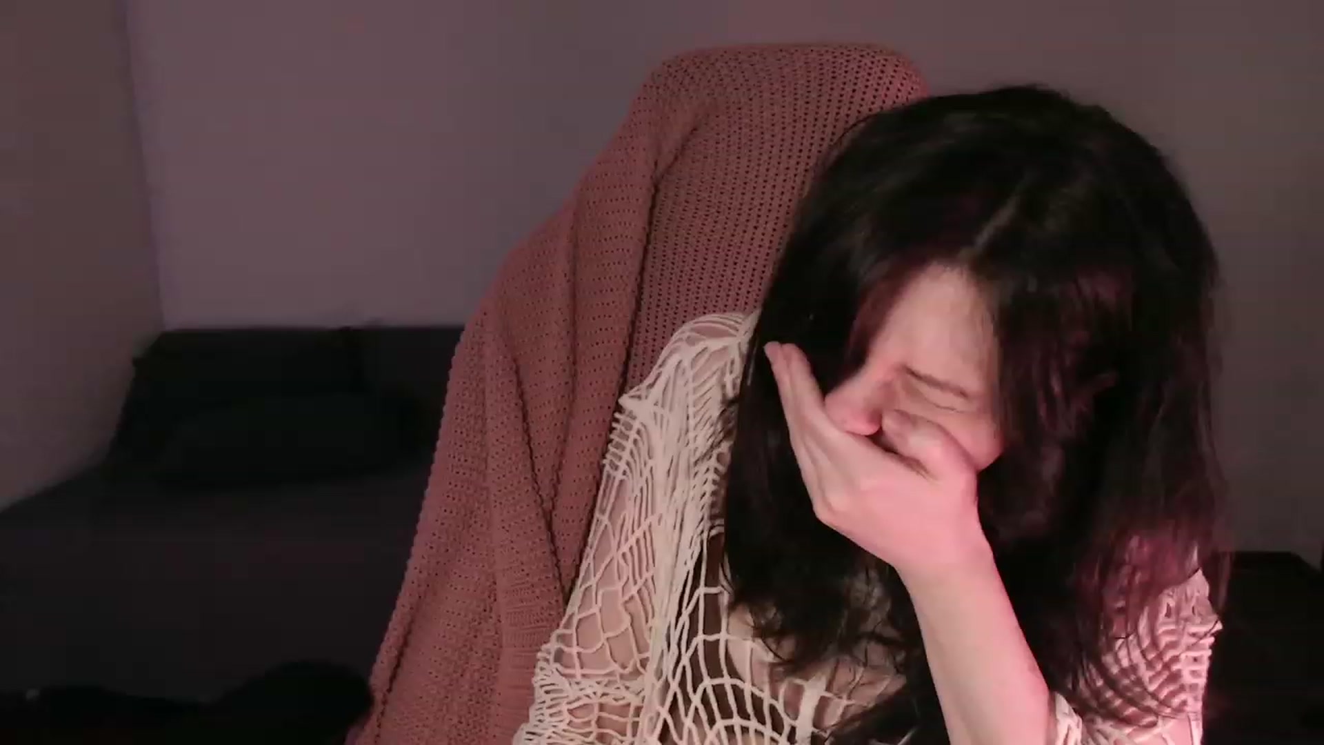 Gallery image thumbnail from four_limps's myfreecams stream on, 09/24/2023, 04:36 image 19 of 20
