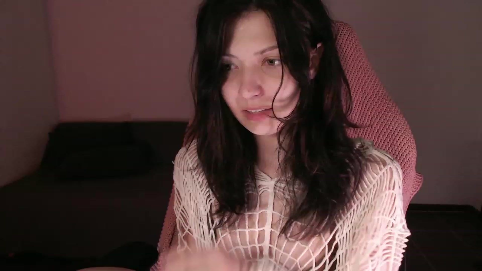 Gallery image thumbnail from four_limps's myfreecams stream on, 09/24/2023, 04:36 image 14 of 20