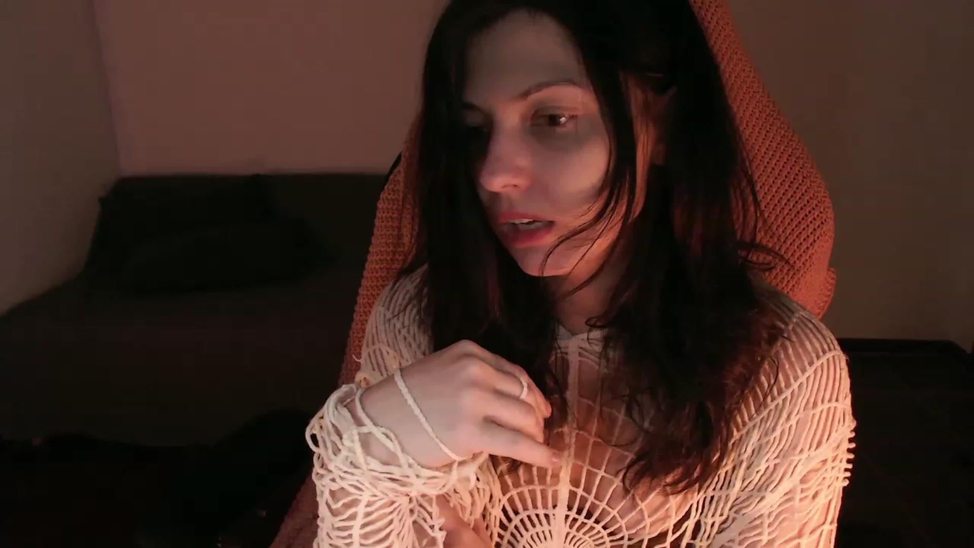 Gallery image thumbnail from four_limps's myfreecams stream on, 09/24/2023, 05:36 image 7 of 20