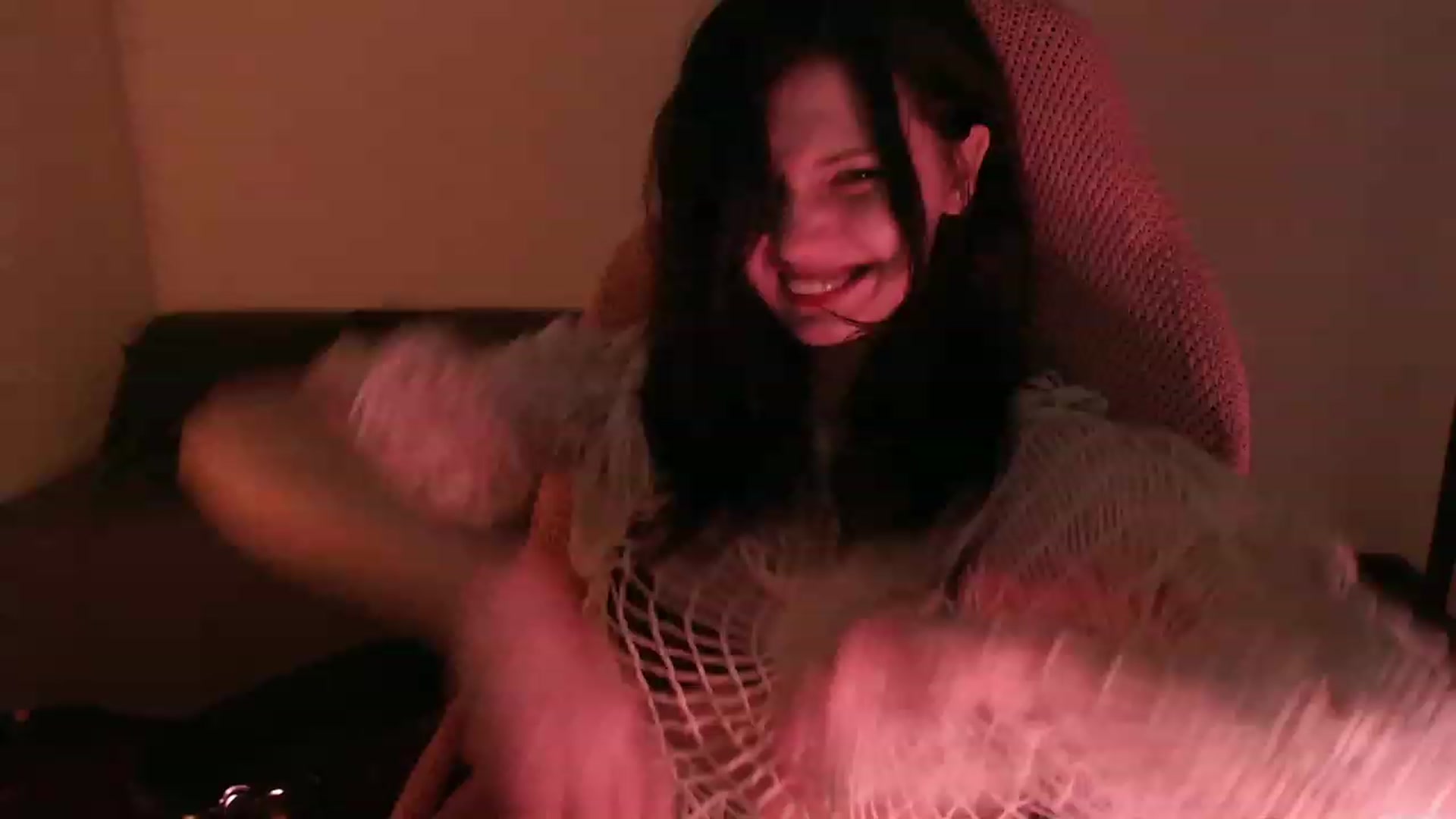 Gallery image thumbnail from four_limps's myfreecams stream on, 09/24/2023, 05:36 image 3 of 20