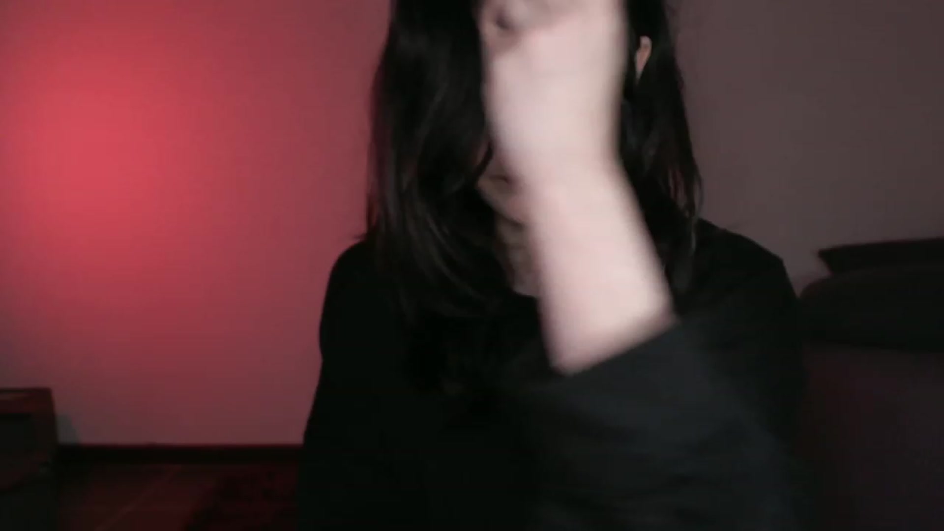 Gallery image thumbnail from four_limps's myfreecams stream on, 09/25/2023, 24:43 image 18 of 20