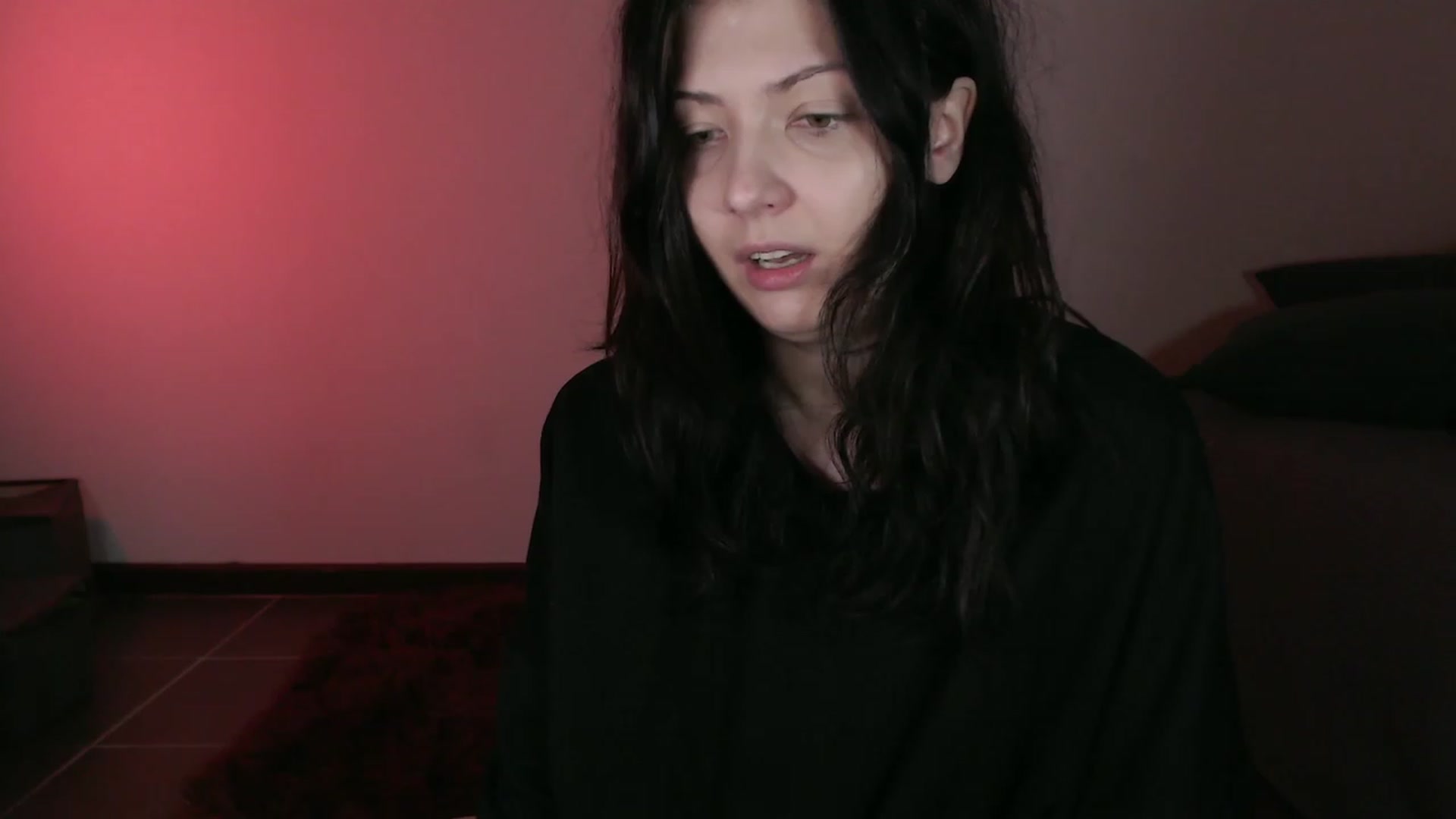 Gallery image thumbnail from four_limps's myfreecams stream on, 09/25/2023, 24:43 image 16 of 20