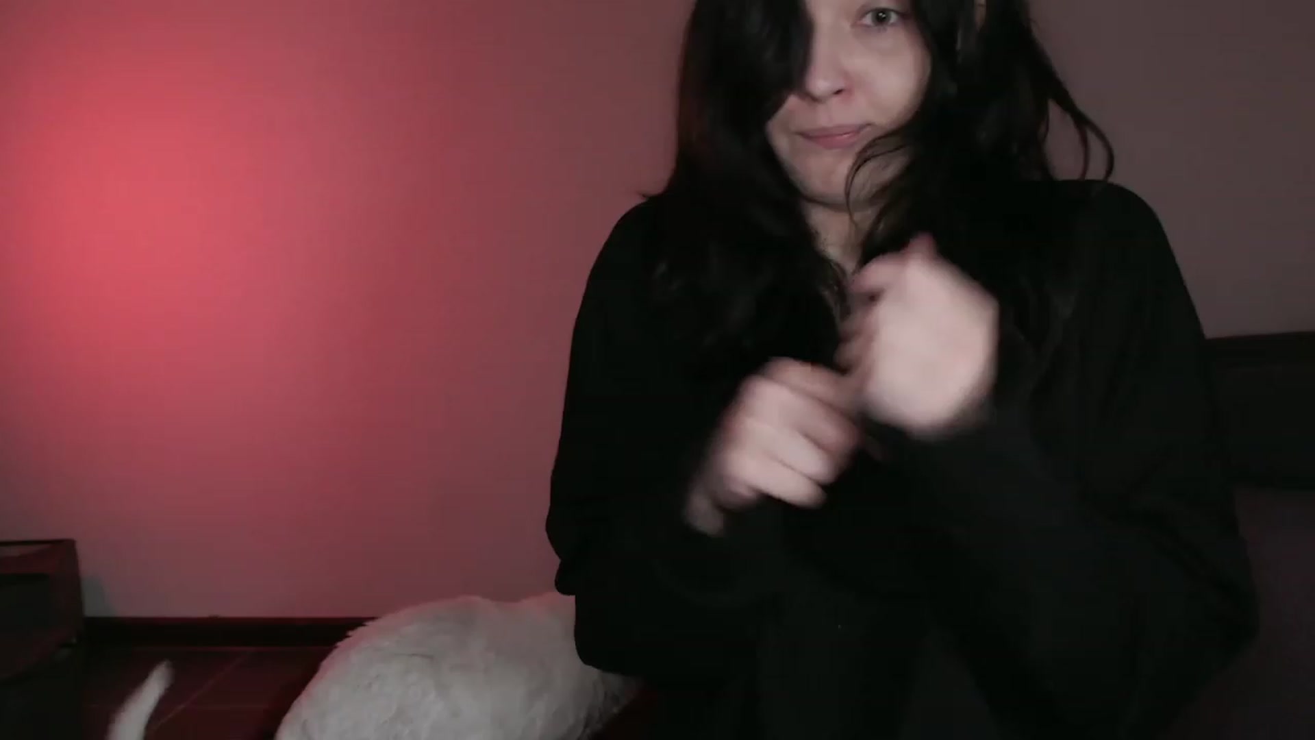 Gallery image thumbnail from four_limps's myfreecams stream on, 09/25/2023, 24:43 image 20 of 20