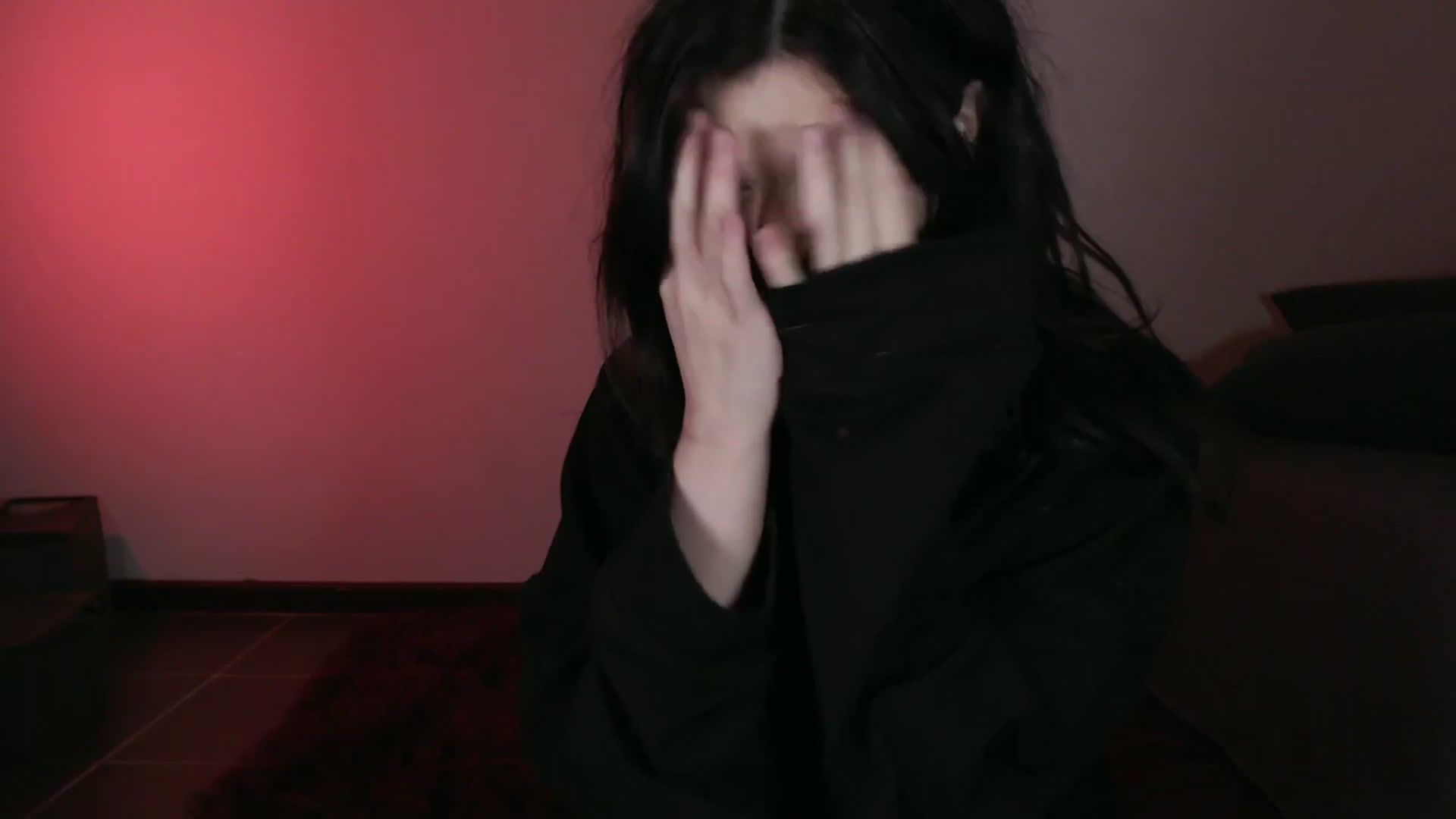 Gallery image thumbnail from four_limps's myfreecams stream on, 09/25/2023, 24:43 image 9 of 20