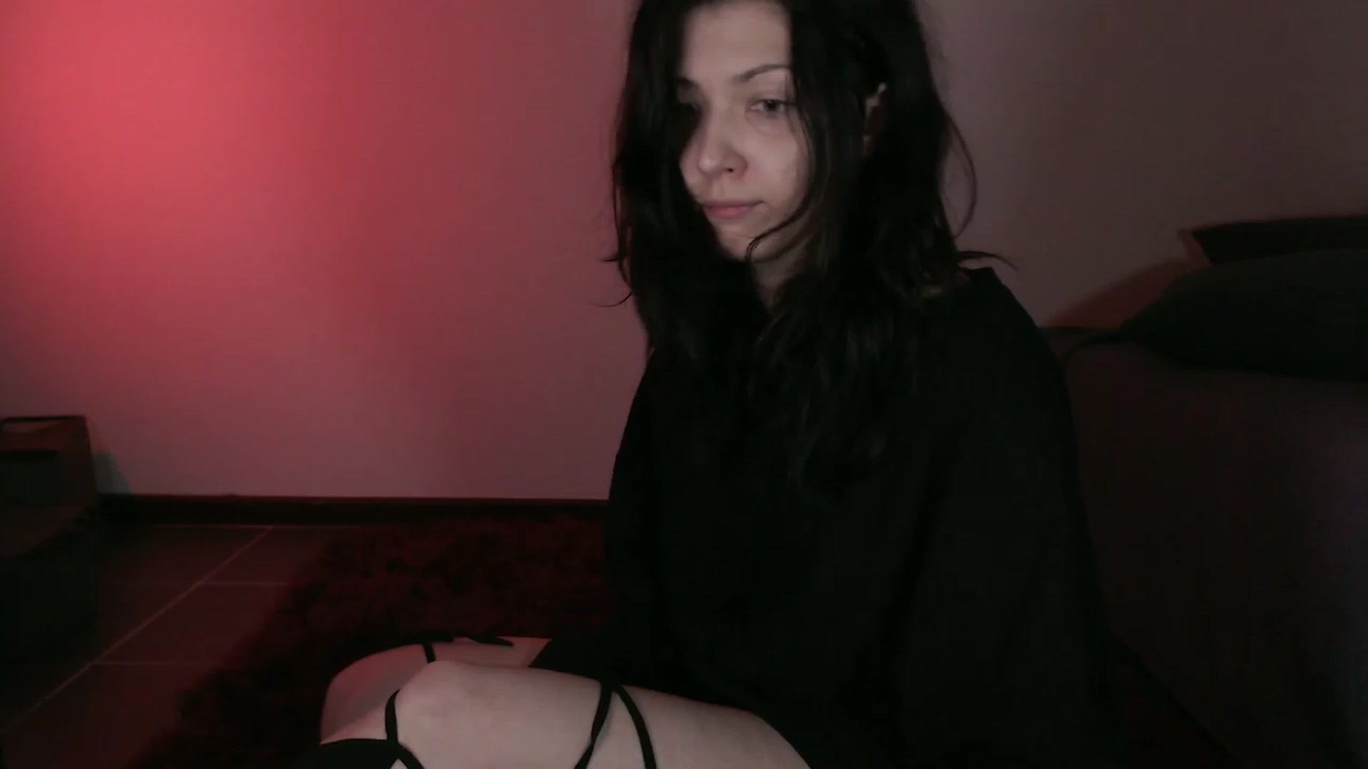 Gallery image thumbnail from four_limps's myfreecams stream on, 09/25/2023, 24:43 image 3 of 20