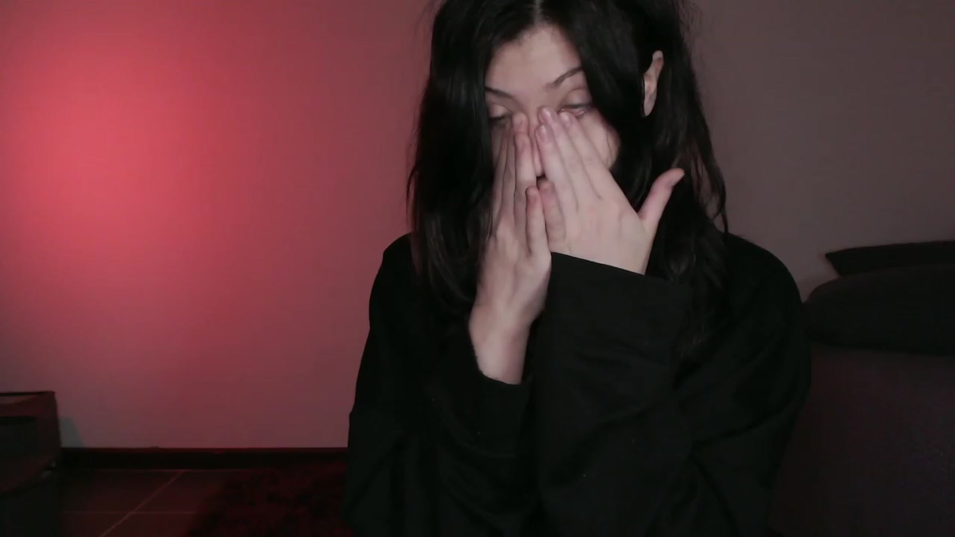Gallery image thumbnail from four_limps's myfreecams stream on, 09/25/2023, 24:43 image 19 of 20