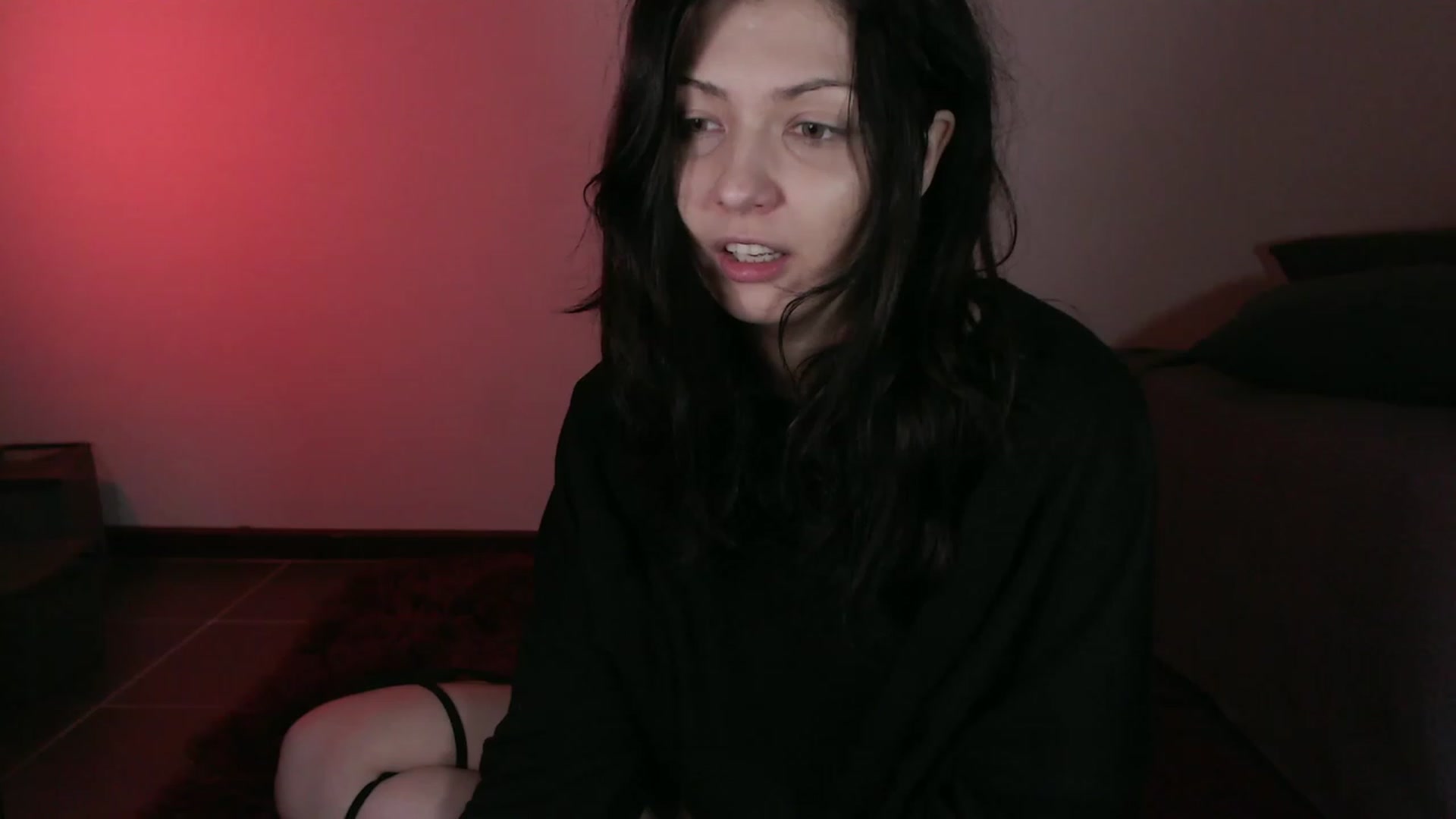 Gallery image thumbnail from four_limps's myfreecams stream on, 09/25/2023, 24:43 image 5 of 20