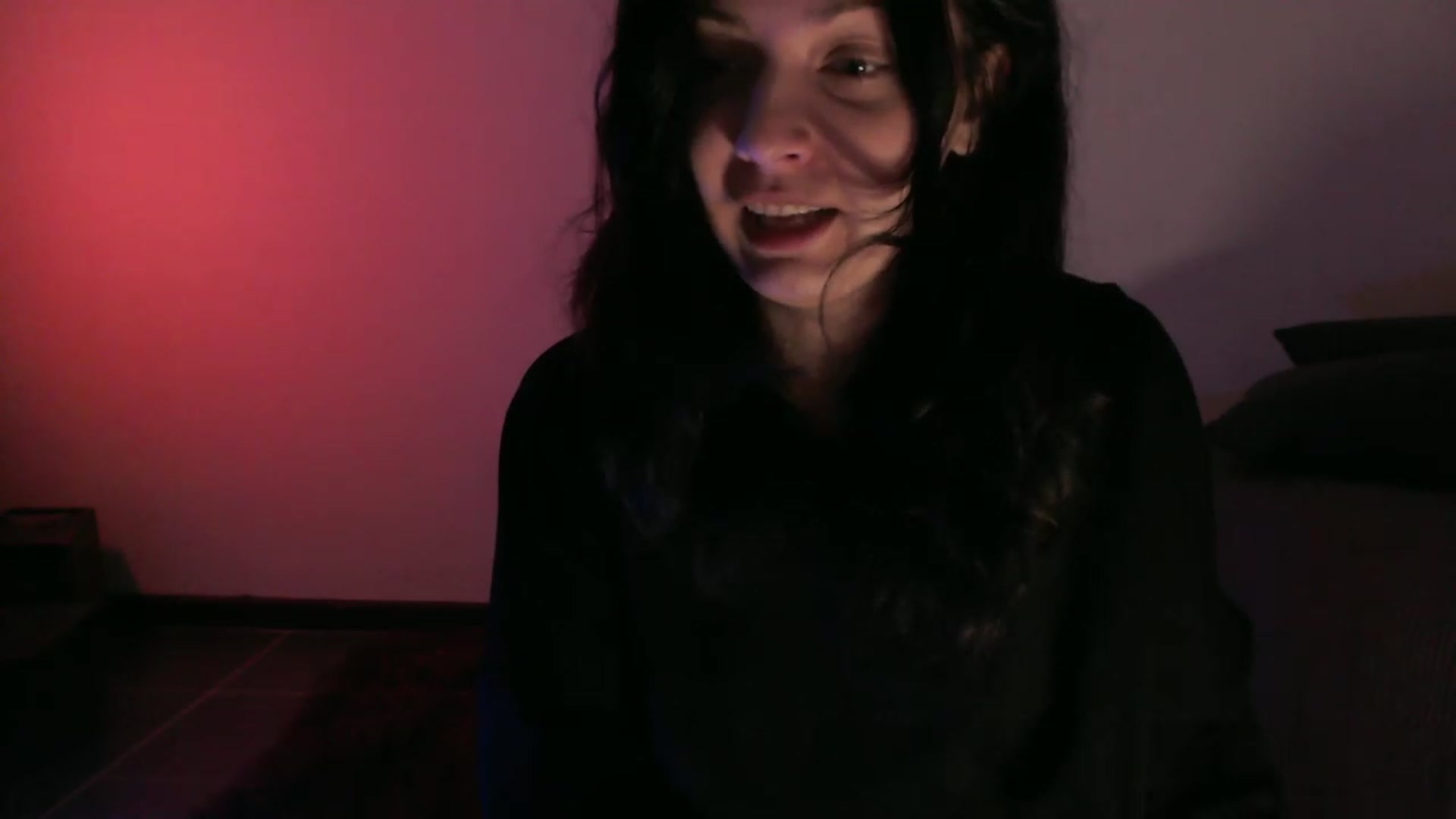 Gallery image thumbnail from four_limps's myfreecams stream on, 09/25/2023, 01:14 image 17 of 20