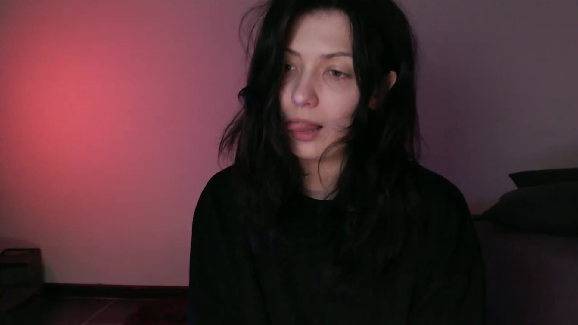 Gallery image thumbnail from four_limps's myfreecams stream on, 09/25/2023, 01:14 image 20 of 20