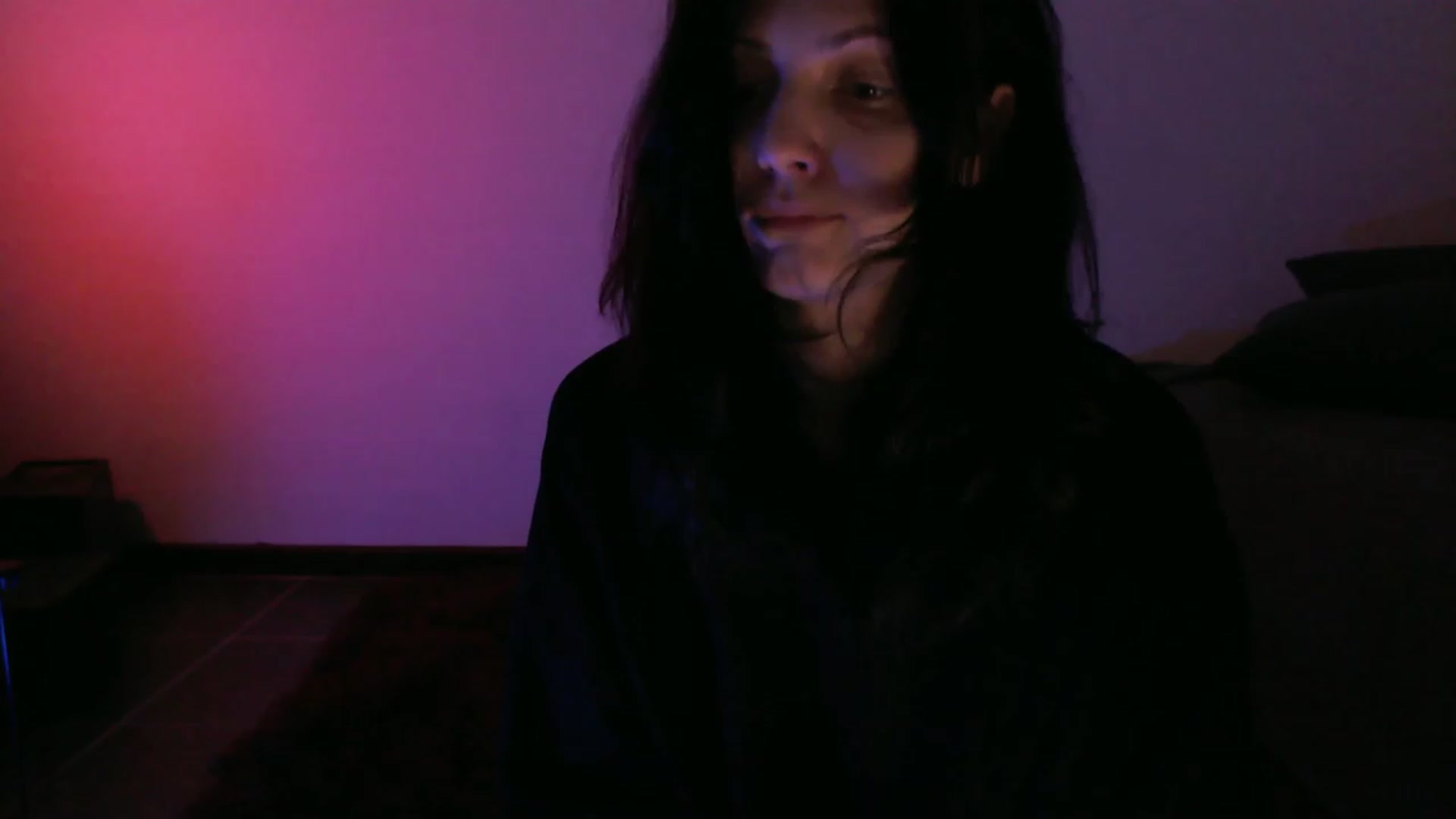 Gallery image thumbnail from four_limps's myfreecams stream on, 09/25/2023, 01:14 image 13 of 20