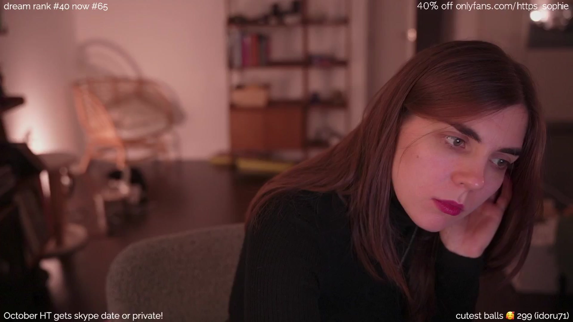 Gallery image thumbnail from frankensophie's myfreecams stream on, 10/29/2024, 24:03 image 15 of 20