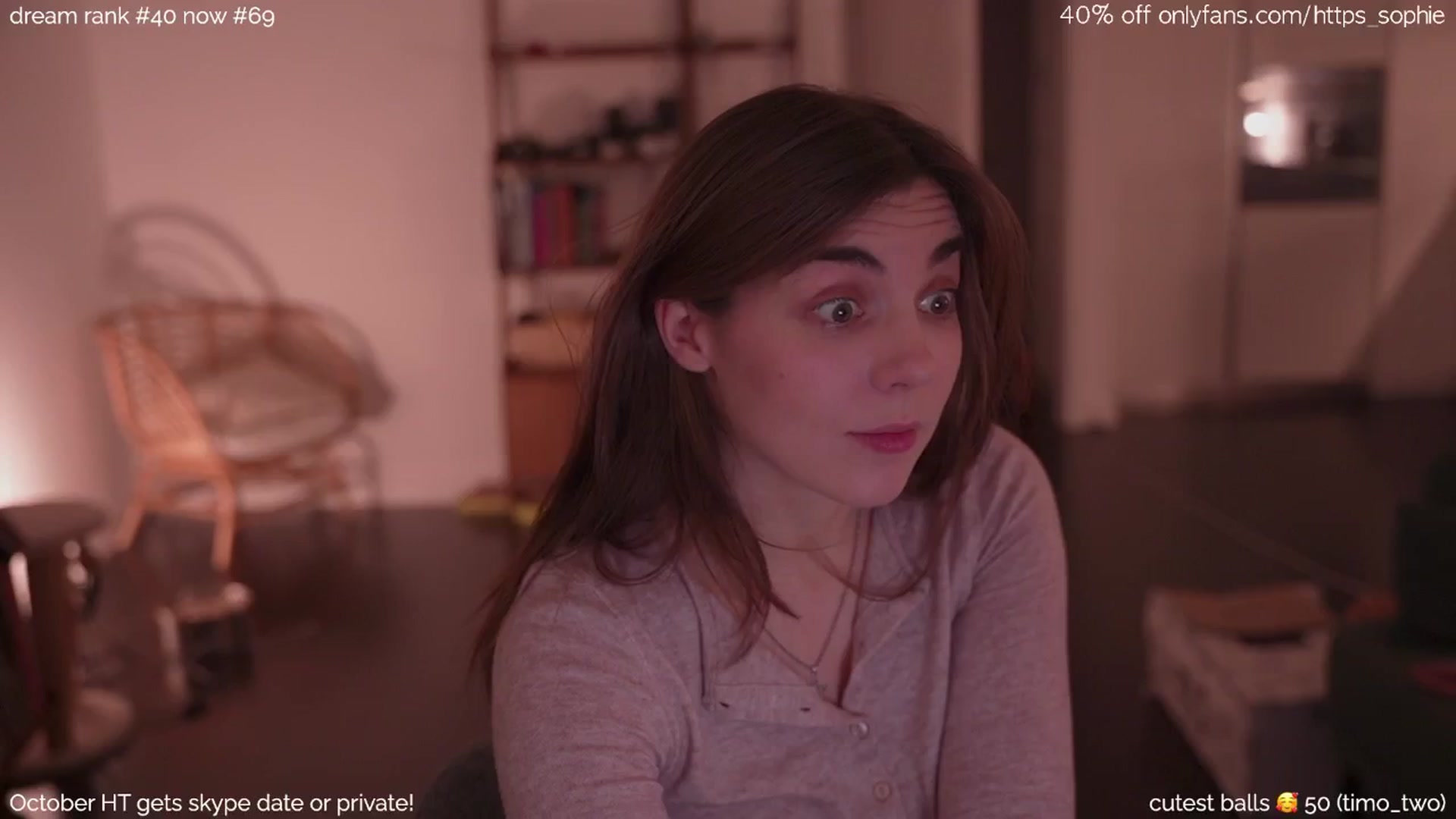 Gallery image thumbnail from frankensophie's myfreecams stream on, 10/30/2024, 03:23 image 3 of 20