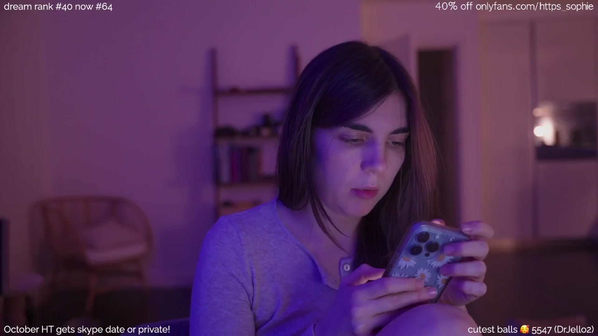 Gallery image thumbnail from frankensophie's myfreecams stream on, 10/30/2024, 03:23 image 19 of 20