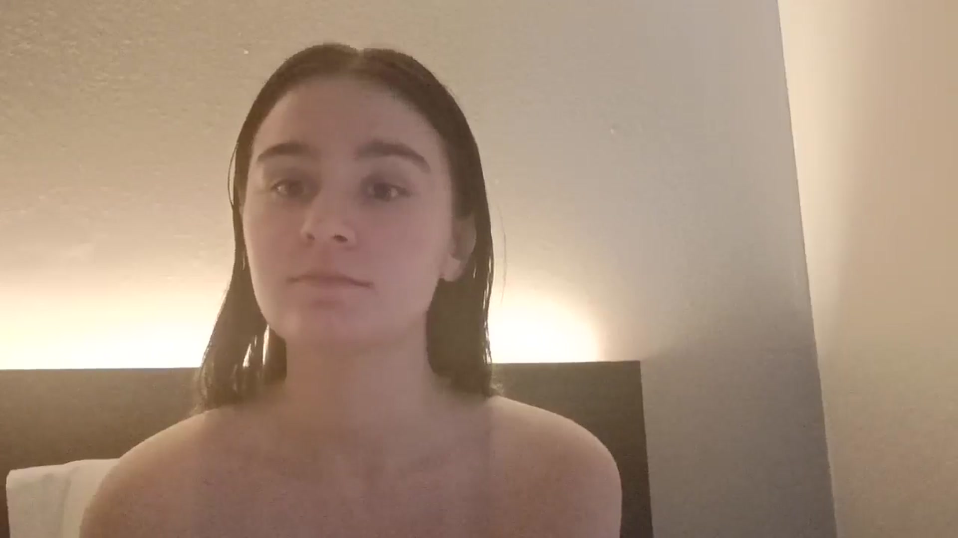 Gallery image thumbnail from freaky_bitch's myfreecams stream on, 11/02/2025, 17:00 image 14 of 20