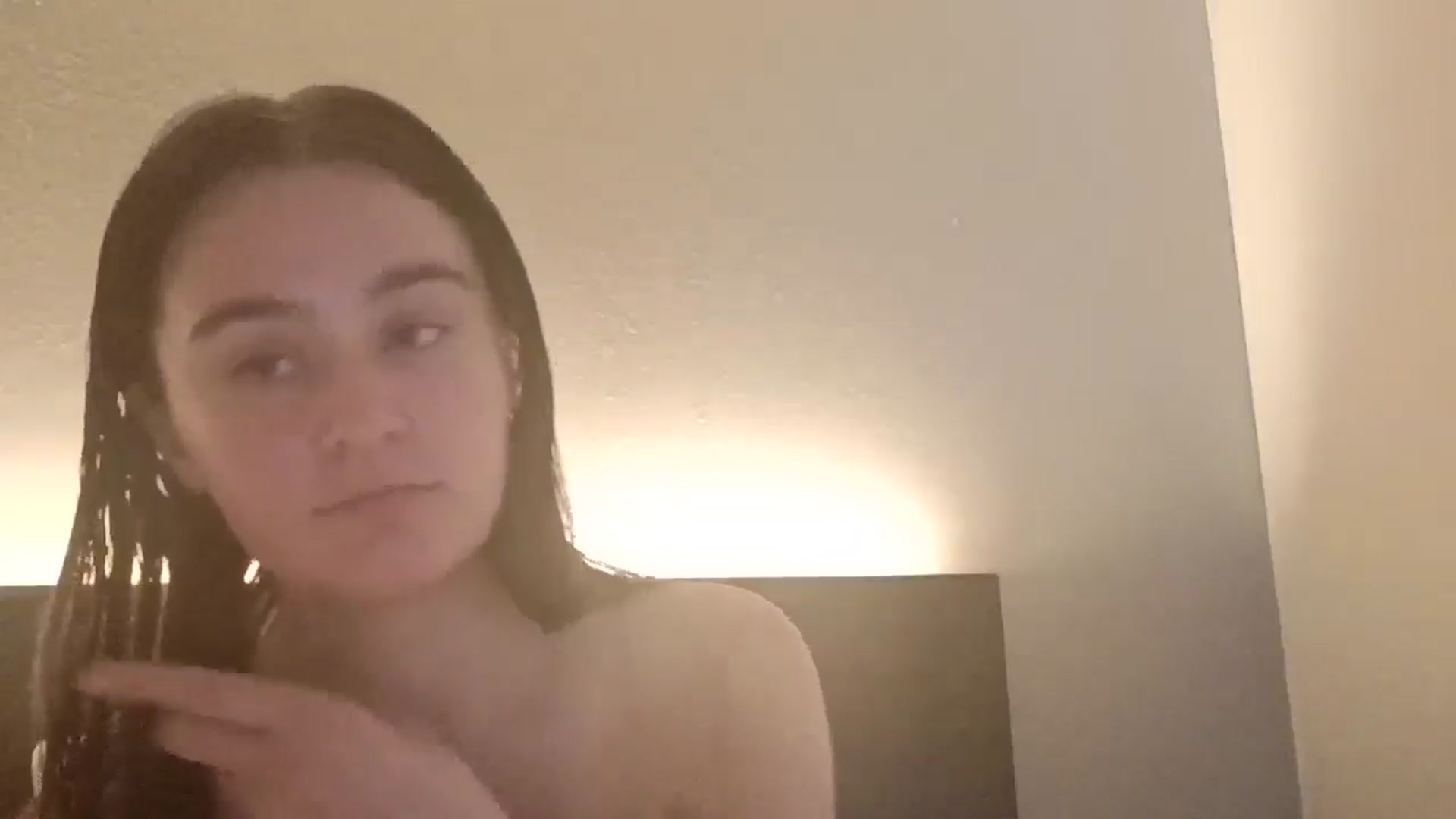 Gallery image thumbnail from freaky_bitch's myfreecams stream on, 11/02/2025, 17:00 image 3 of 20
