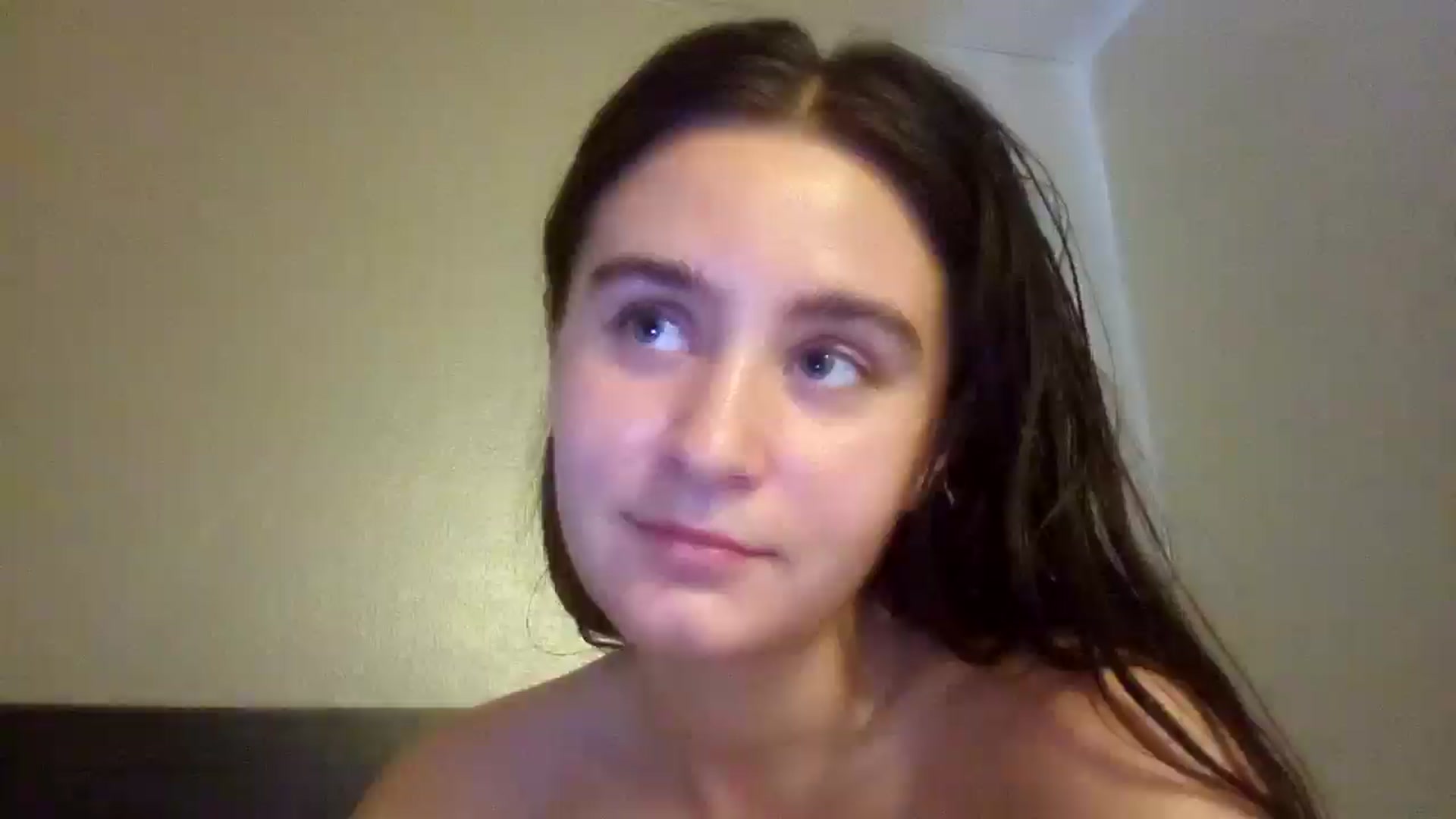 Gallery image thumbnail from freaky_bitch's myfreecams stream on, 11/03/2025, 15:11 image 16 of 20