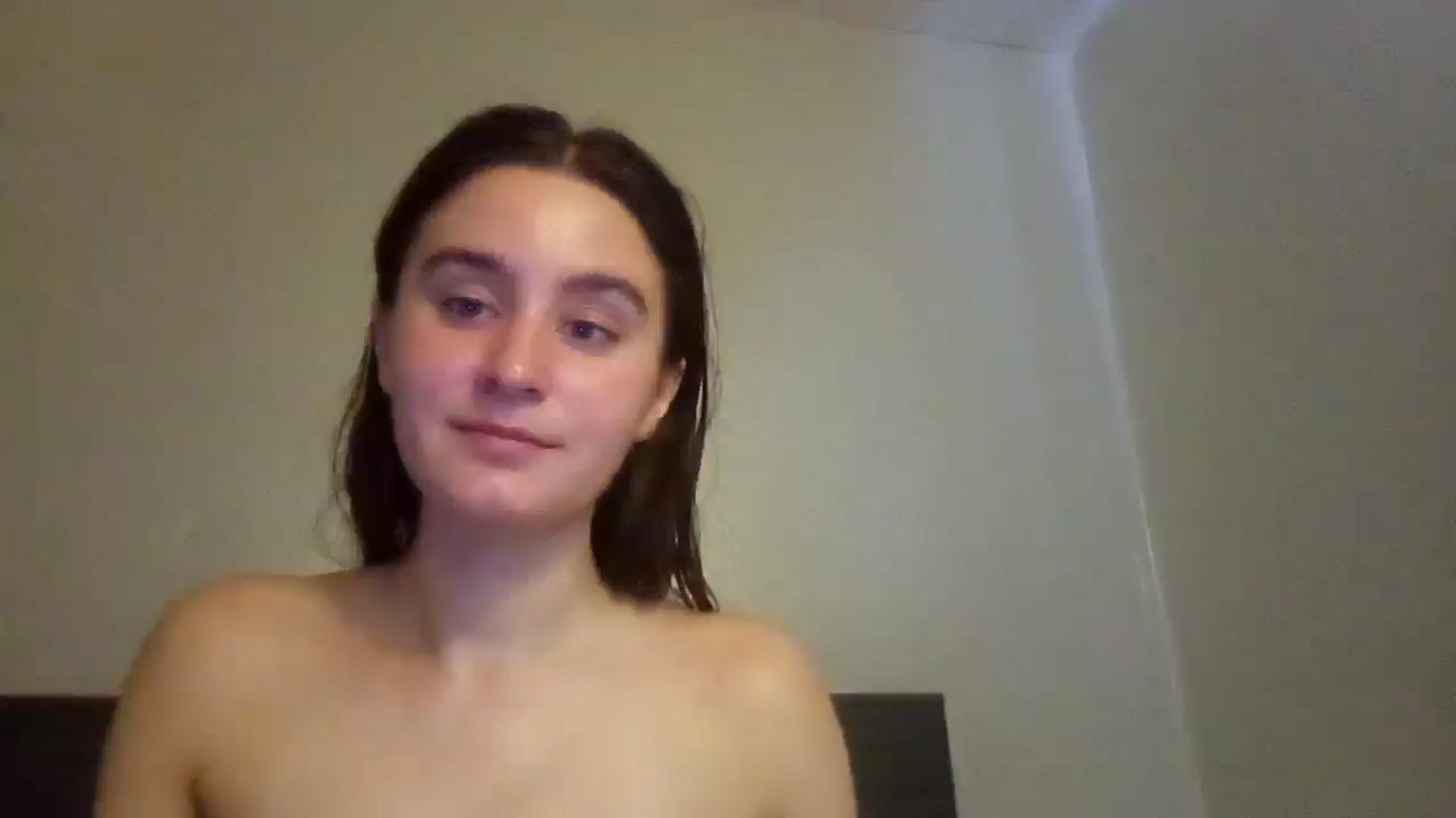 Gallery image thumbnail from freaky_bitch's myfreecams stream on, 11/03/2025, 15:11 image 8 of 20
