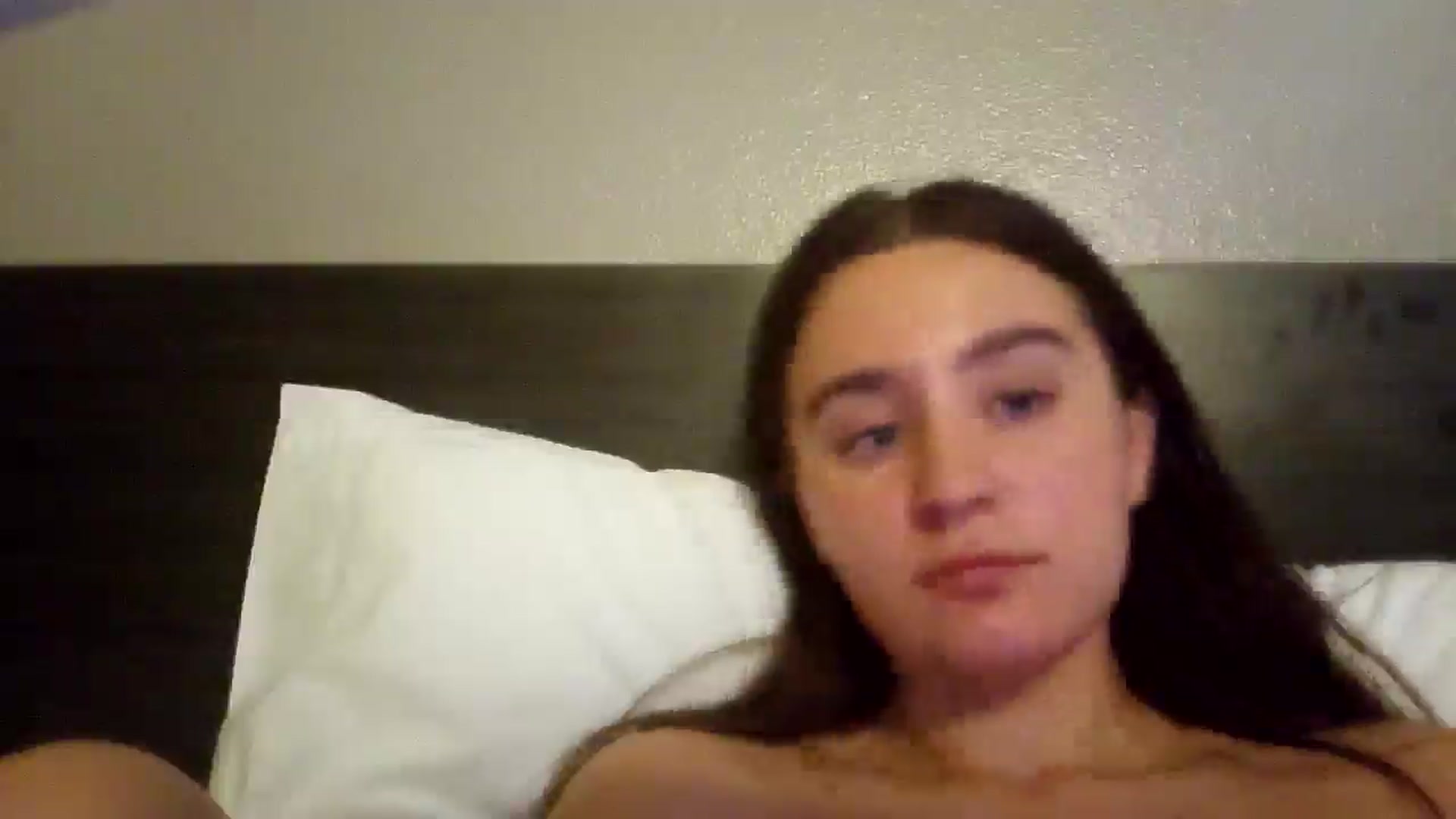 Gallery image thumbnail from freaky_bitch's myfreecams stream on, 11/03/2025, 17:16 image 12 of 20