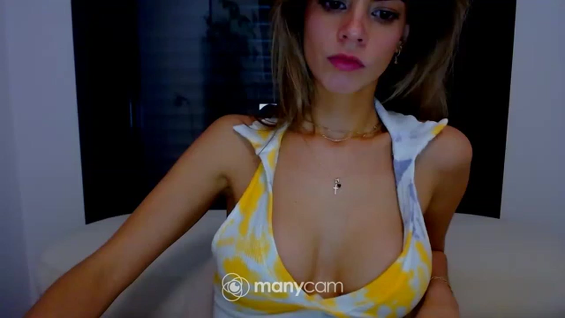 Gallery image thumbnail from fresagirl's myfreecams stream on, 01/28/2023, 01:53 image 19 of 20