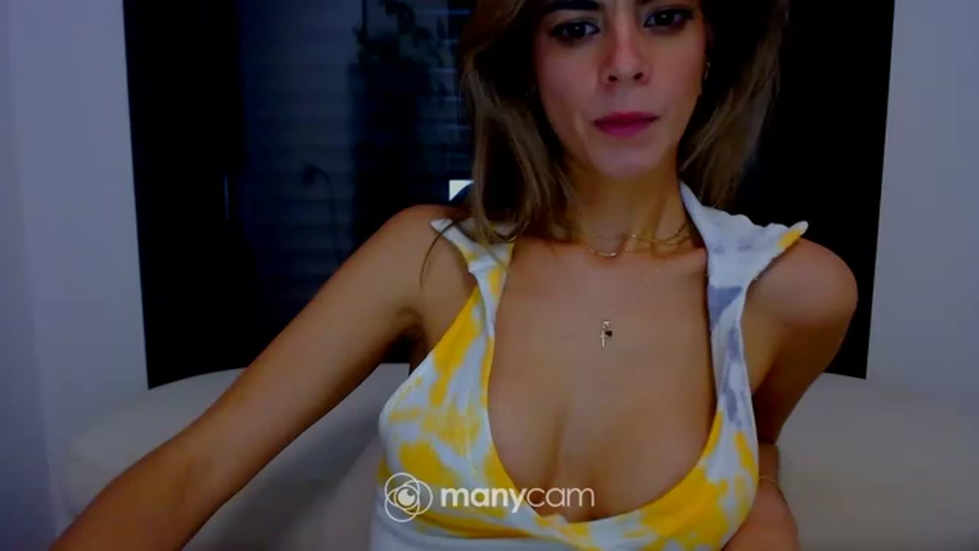 Gallery image thumbnail from fresagirl's myfreecams stream on, 01/28/2023, 01:53 image 20 of 20