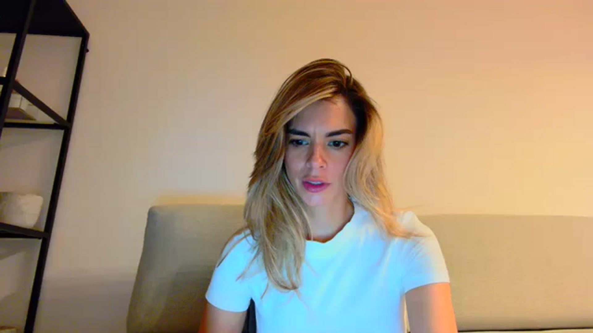 Gallery image thumbnail from fresagirl's myfreecams stream on, 09/11/2023, 22:36 image 1 of 20