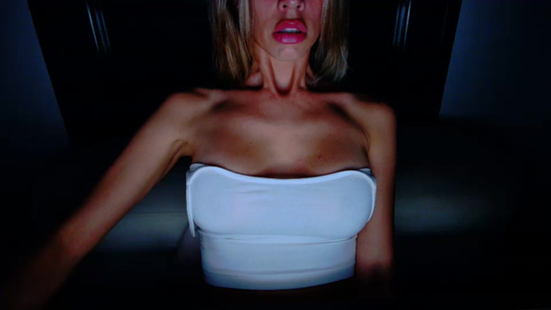 Gallery image thumbnail from fresagirl's myfreecams stream on, 10/09/2023, 22:51 image 12 of 20