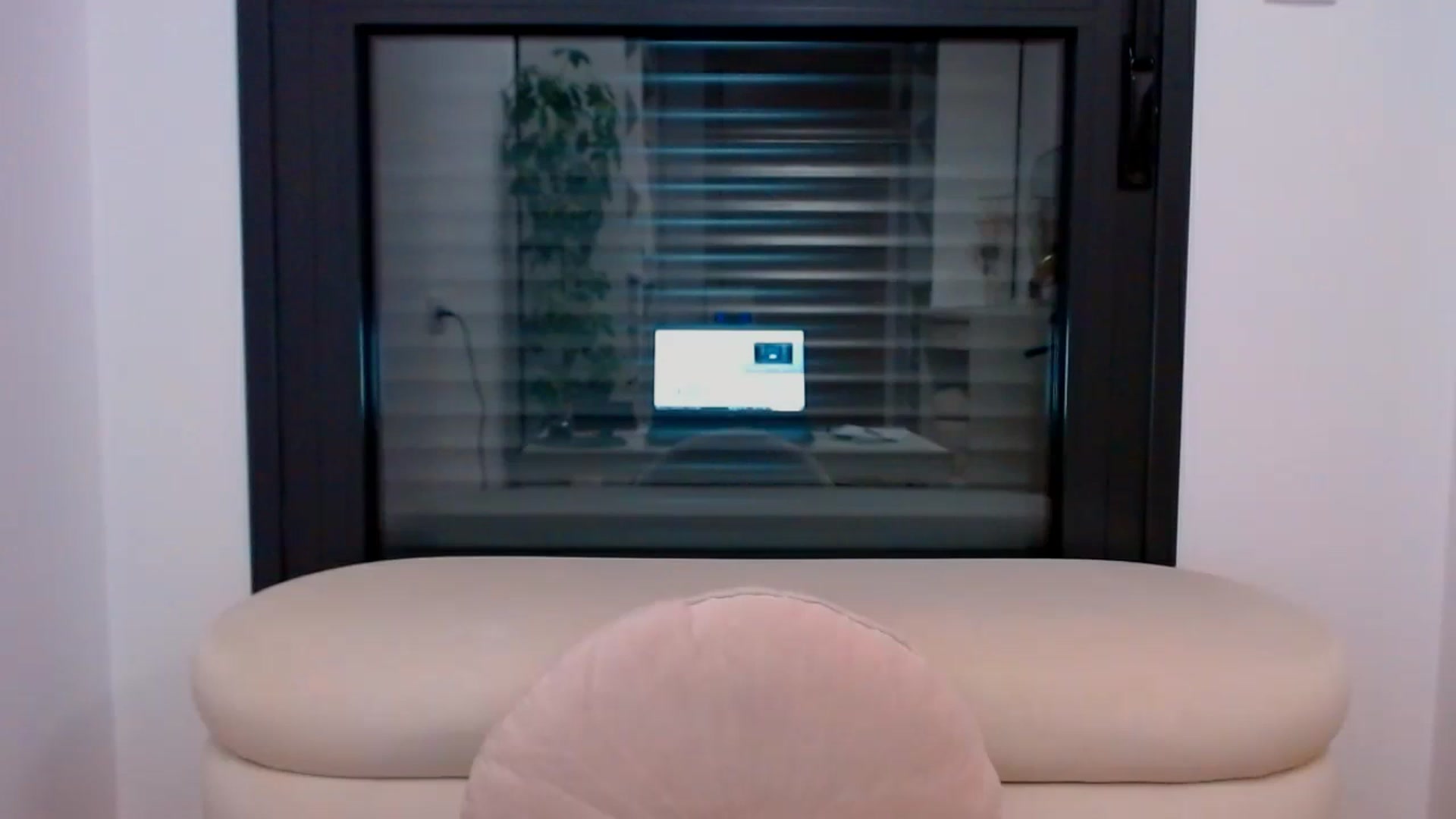 Gallery image thumbnail from fresagirl's myfreecams stream on, 02/21/2024, 21:57 image 14 of 20
