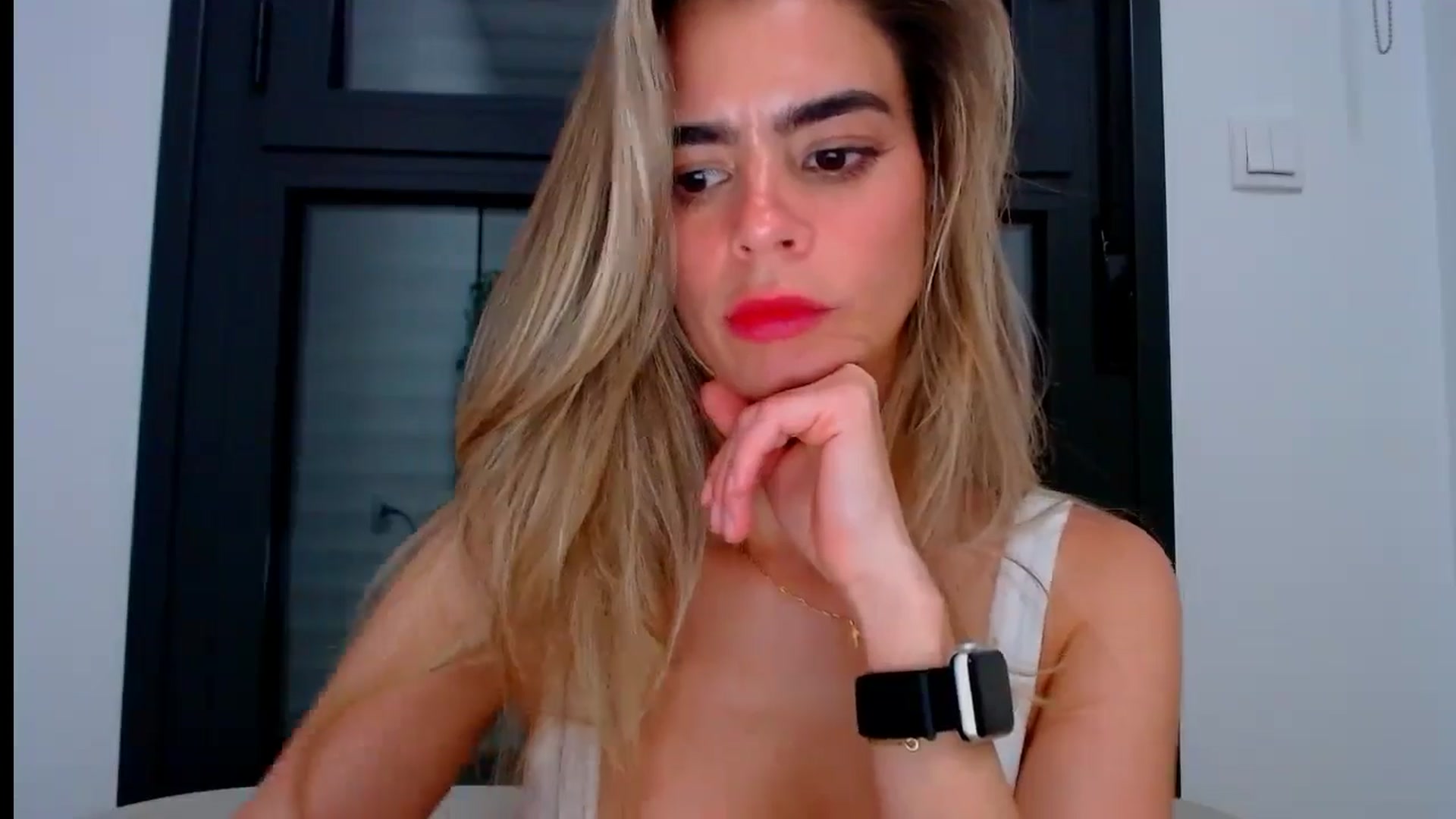 Gallery image thumbnail from fresagirl's myfreecams stream on, 07/04/2024, 23:10 image 19 of 20