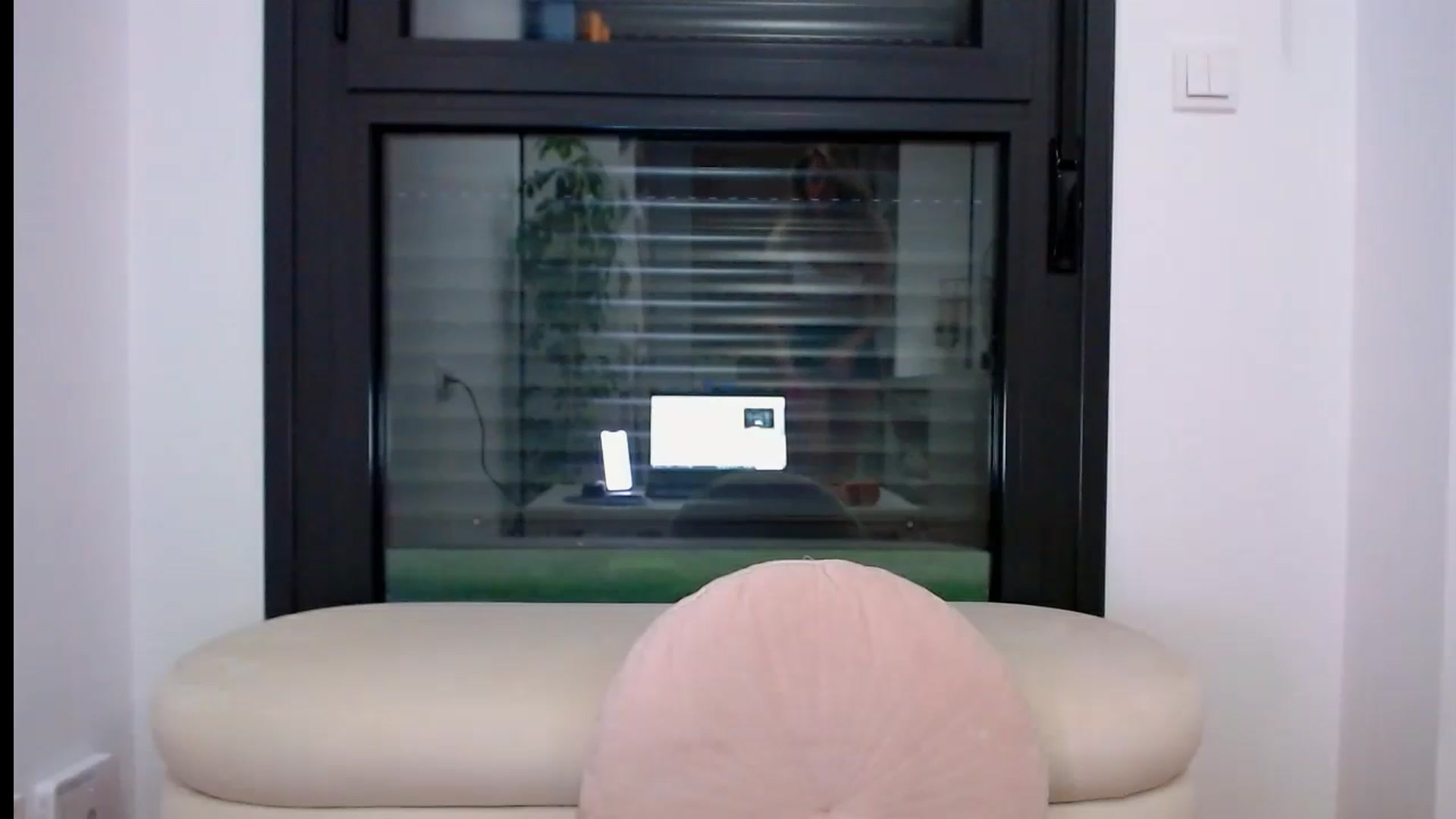 Gallery image thumbnail from fresagirl's myfreecams stream on, 08/05/2024, 19:41 image 20 of 20