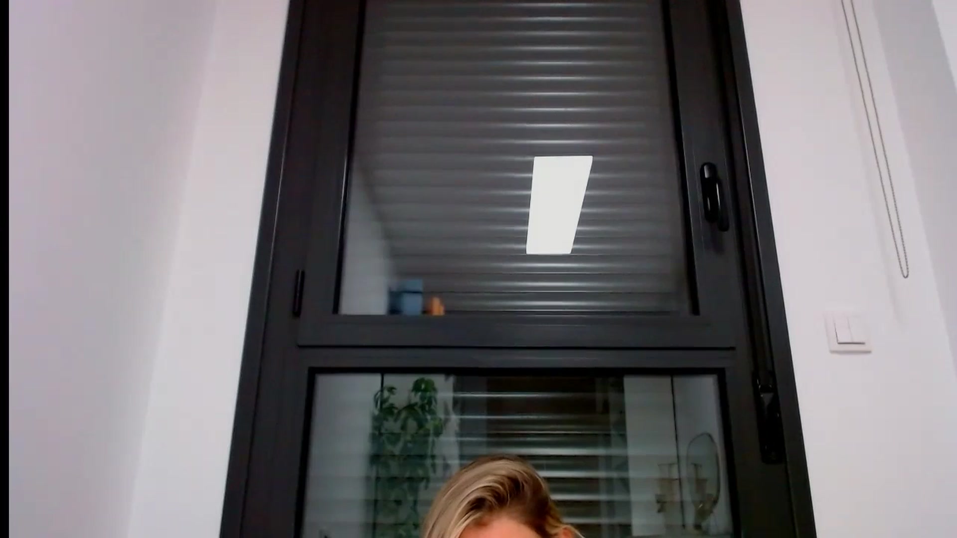 Gallery image thumbnail from fresagirl's myfreecams stream on, 10/01/2024, 23:15 image 4 of 20