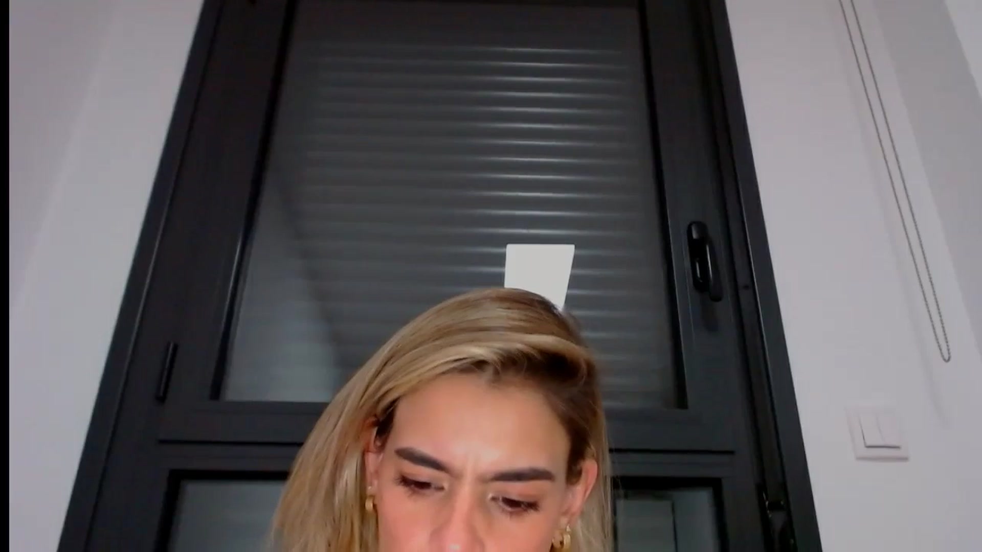 Gallery image thumbnail from fresagirl's myfreecams stream on, 10/02/2024, 20:34 image 5 of 20