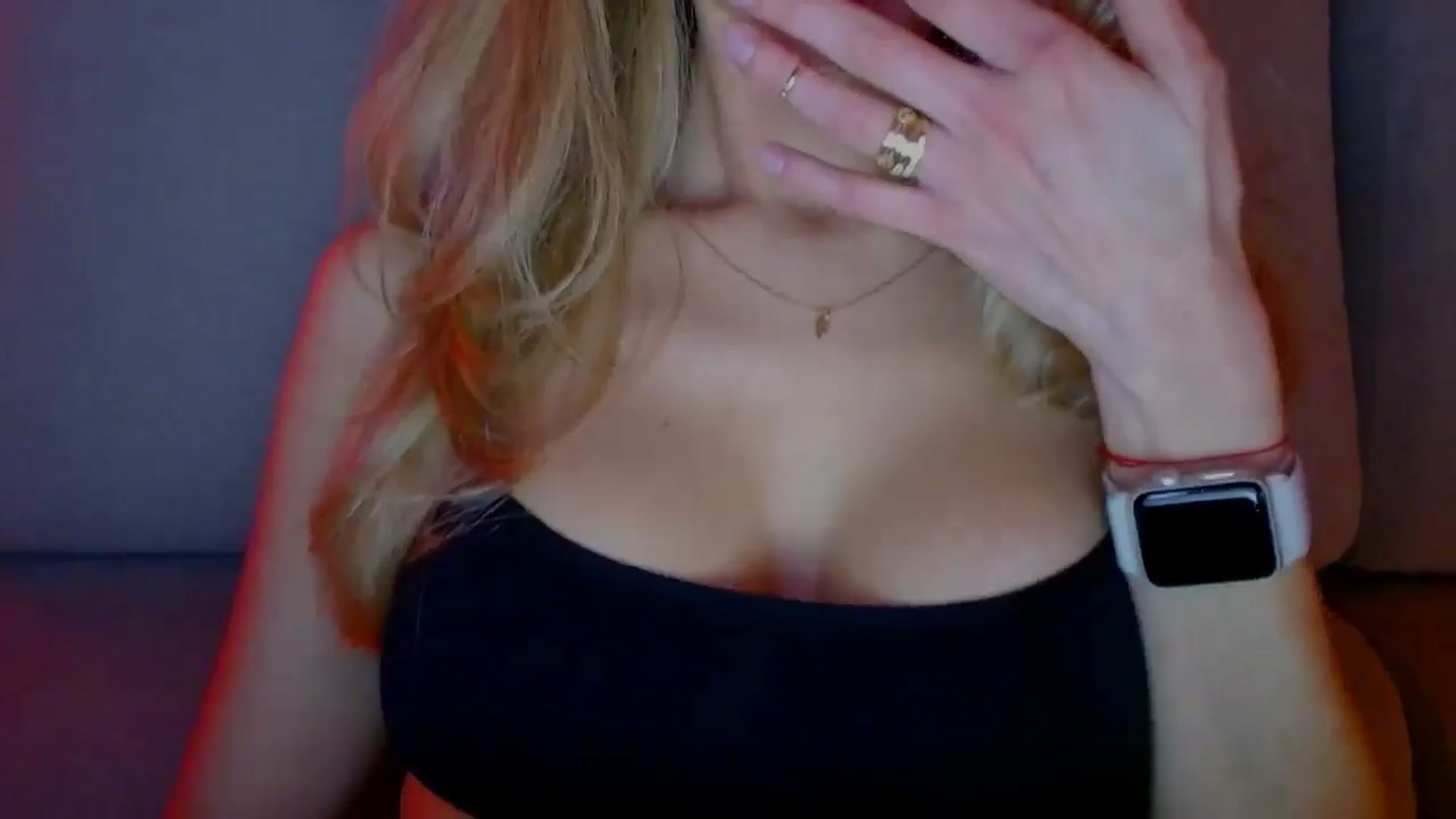 Gallery image thumbnail from fresagirl's myfreecams stream on, 01/07/2025, 23:56 image 16 of 20