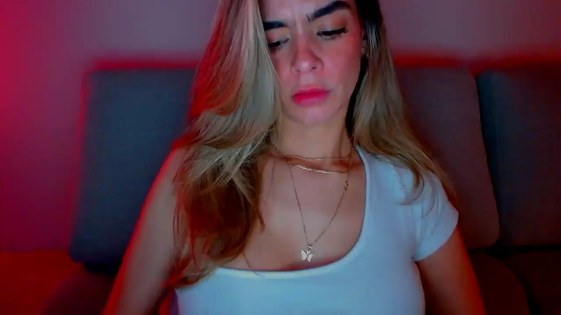 Gallery image thumbnail from fresagirl's myfreecams stream on, 02/04/2025, 22:47 image 14 of 20